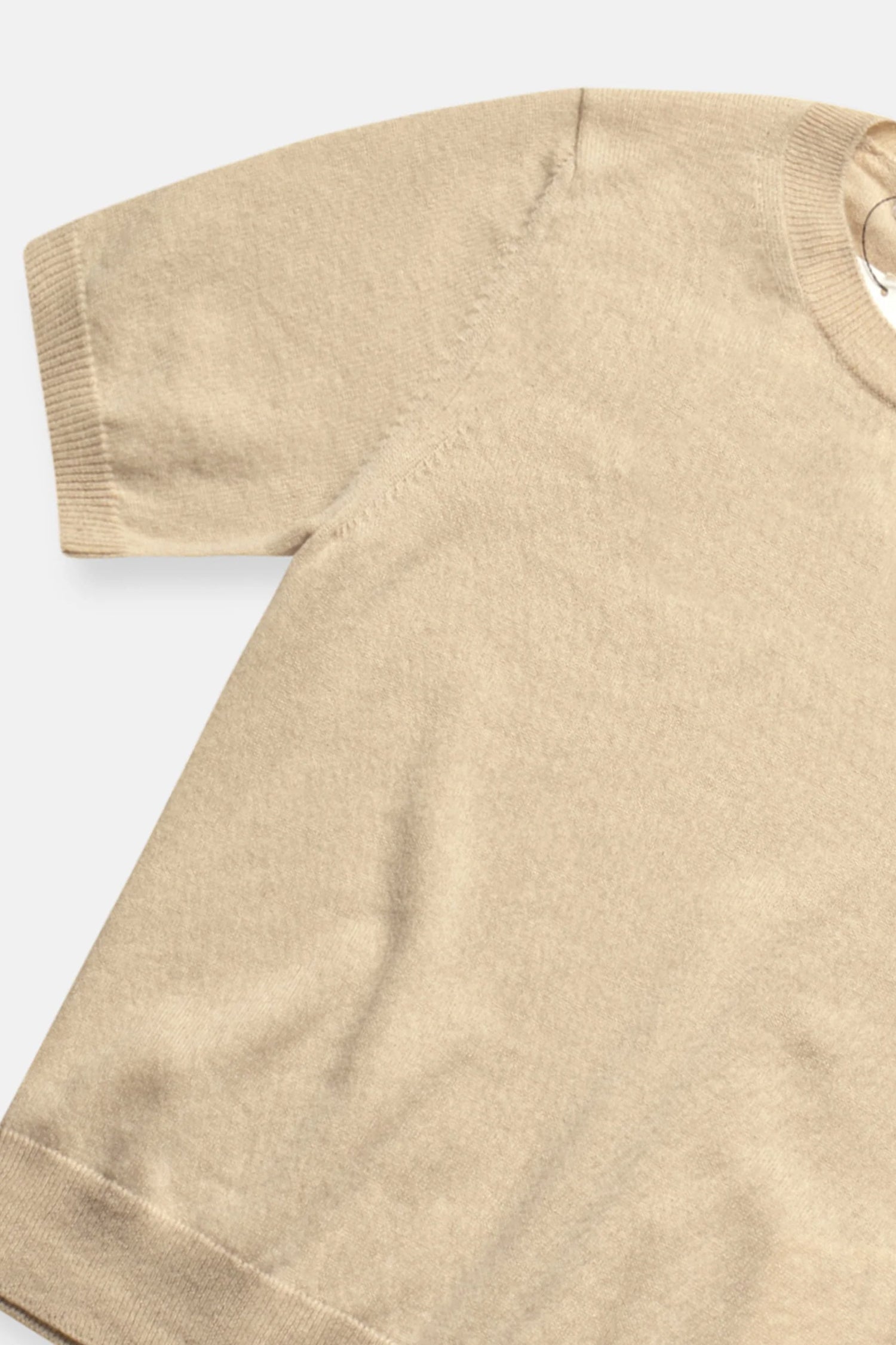 CASHMERE SHORT SLEEVE SWEATER IN BEIGE, SS25