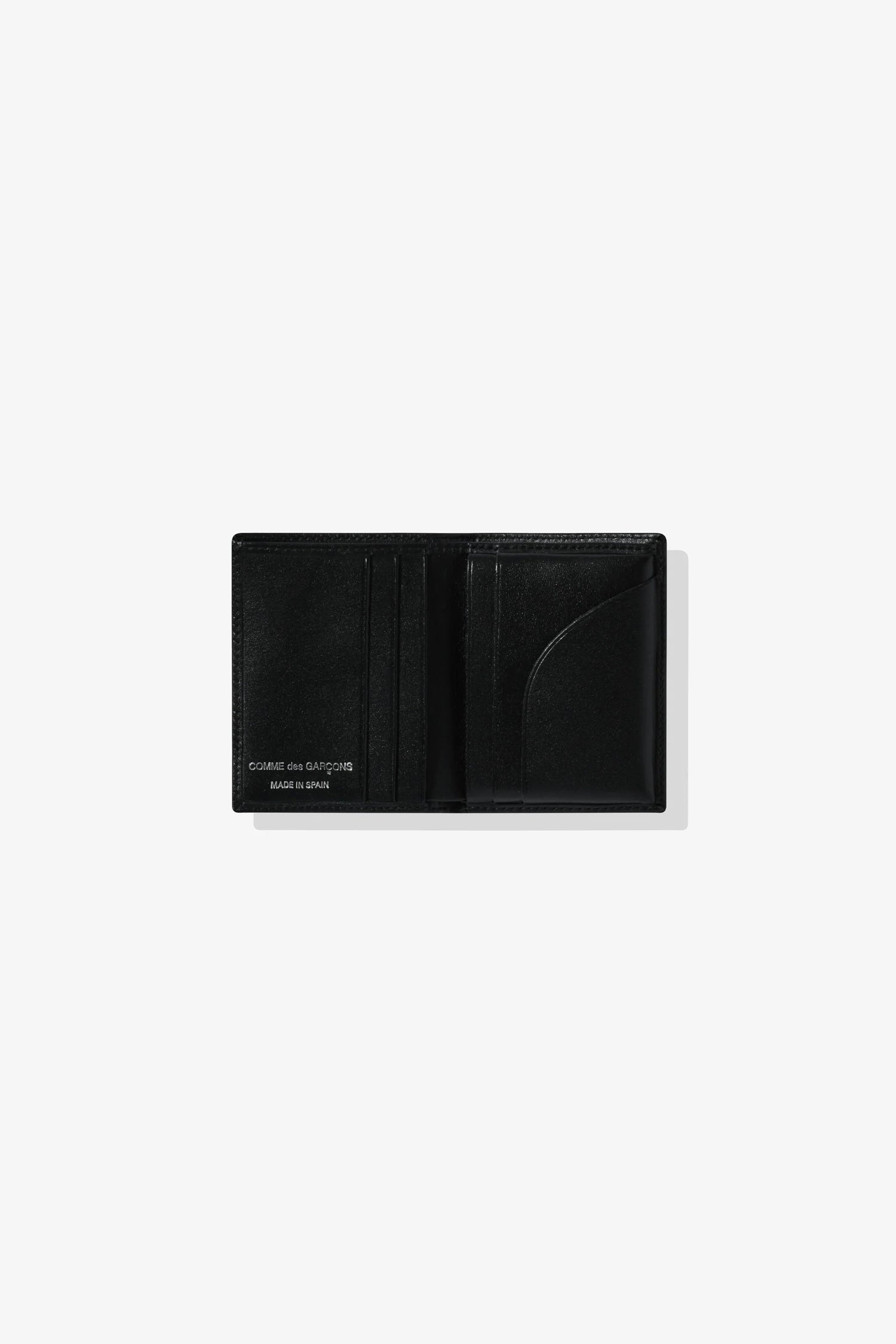 BI FOLD WALLET SILVER EYELET IN BLACK, SS25