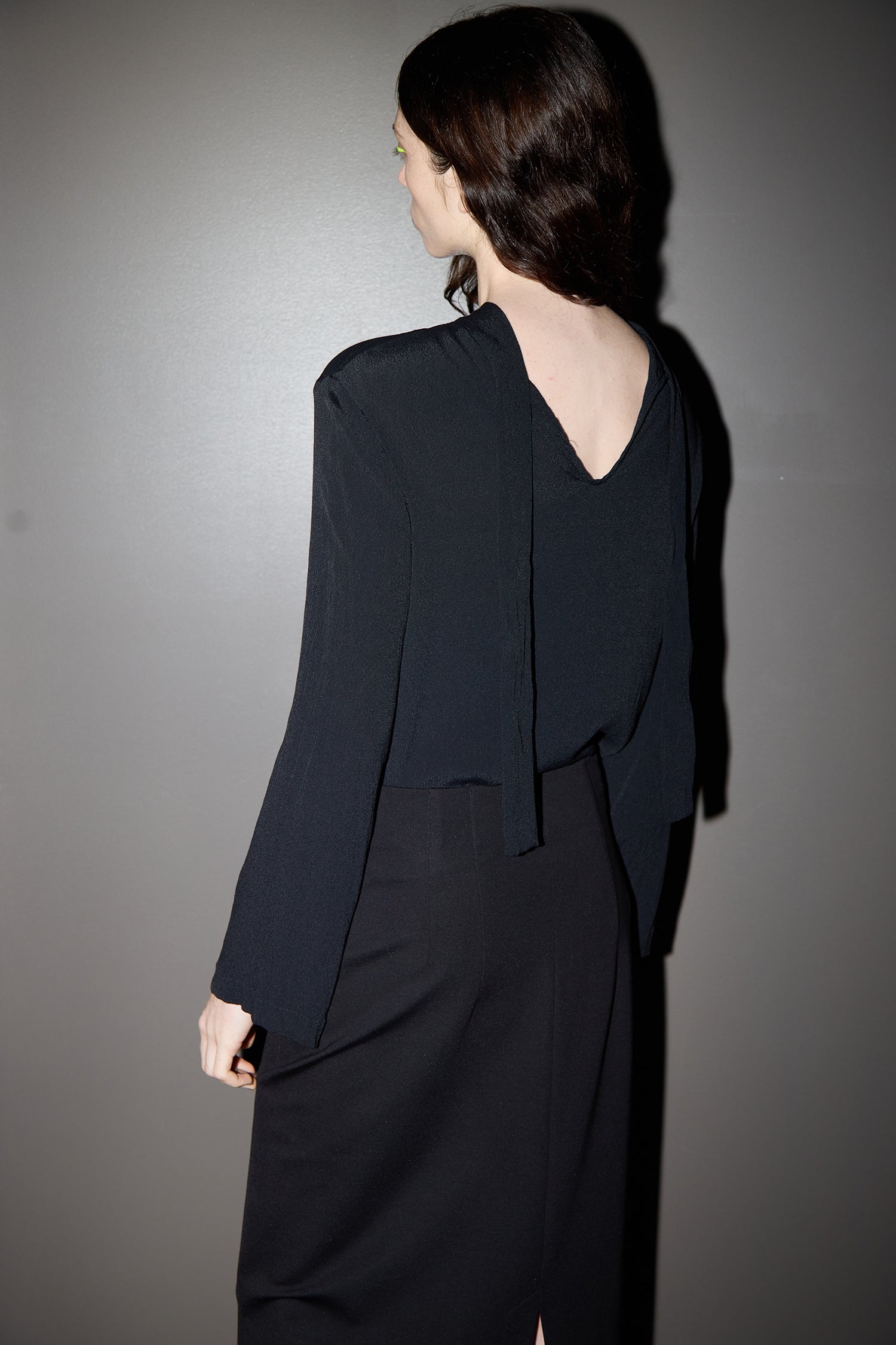 CHORUS IN NEGATIVE, AW26