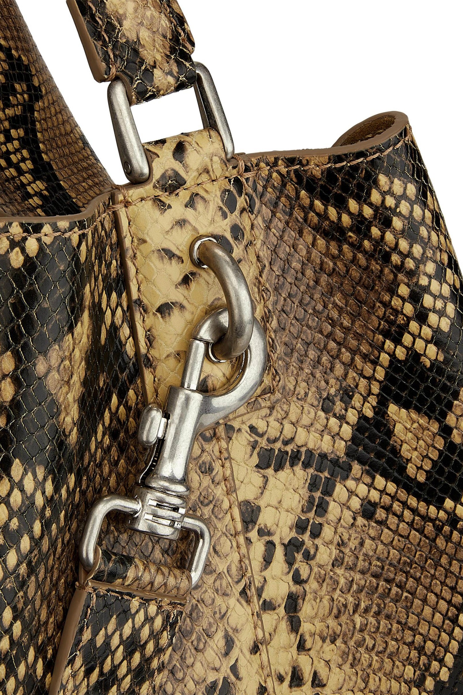 BAG IN MATT PYTHON, SS25