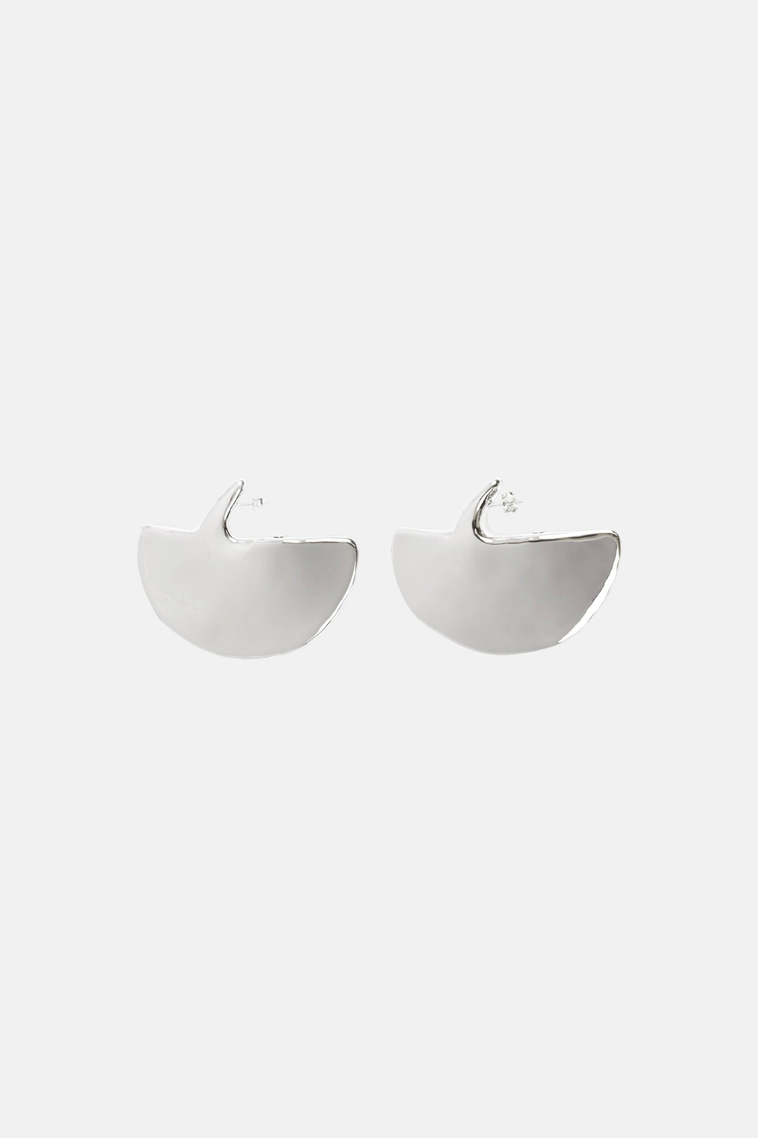 HALF CIRCLE EARRING IN SILVER, SS25