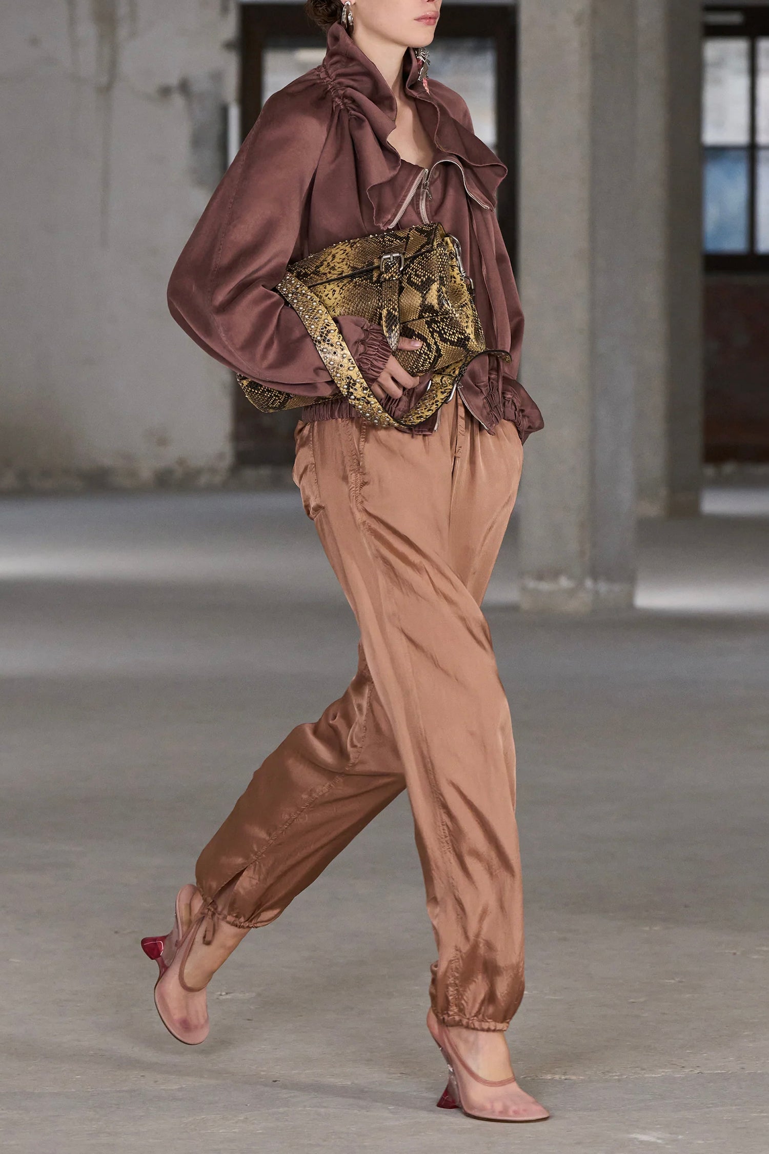 VOLY GD JACKET IN TAUPE, SS25