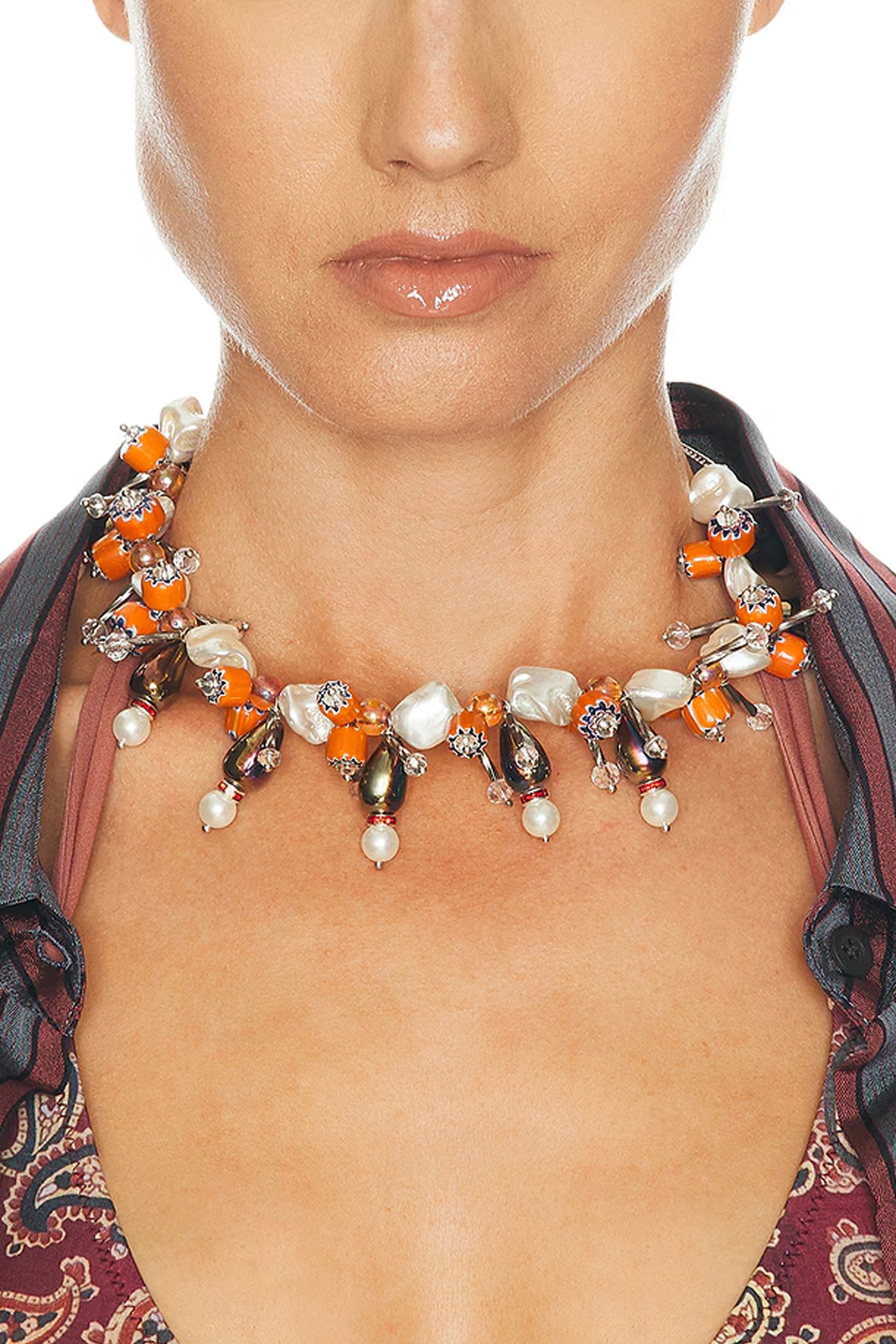 BEADED NECKLACE IN MANDARIN, SS26