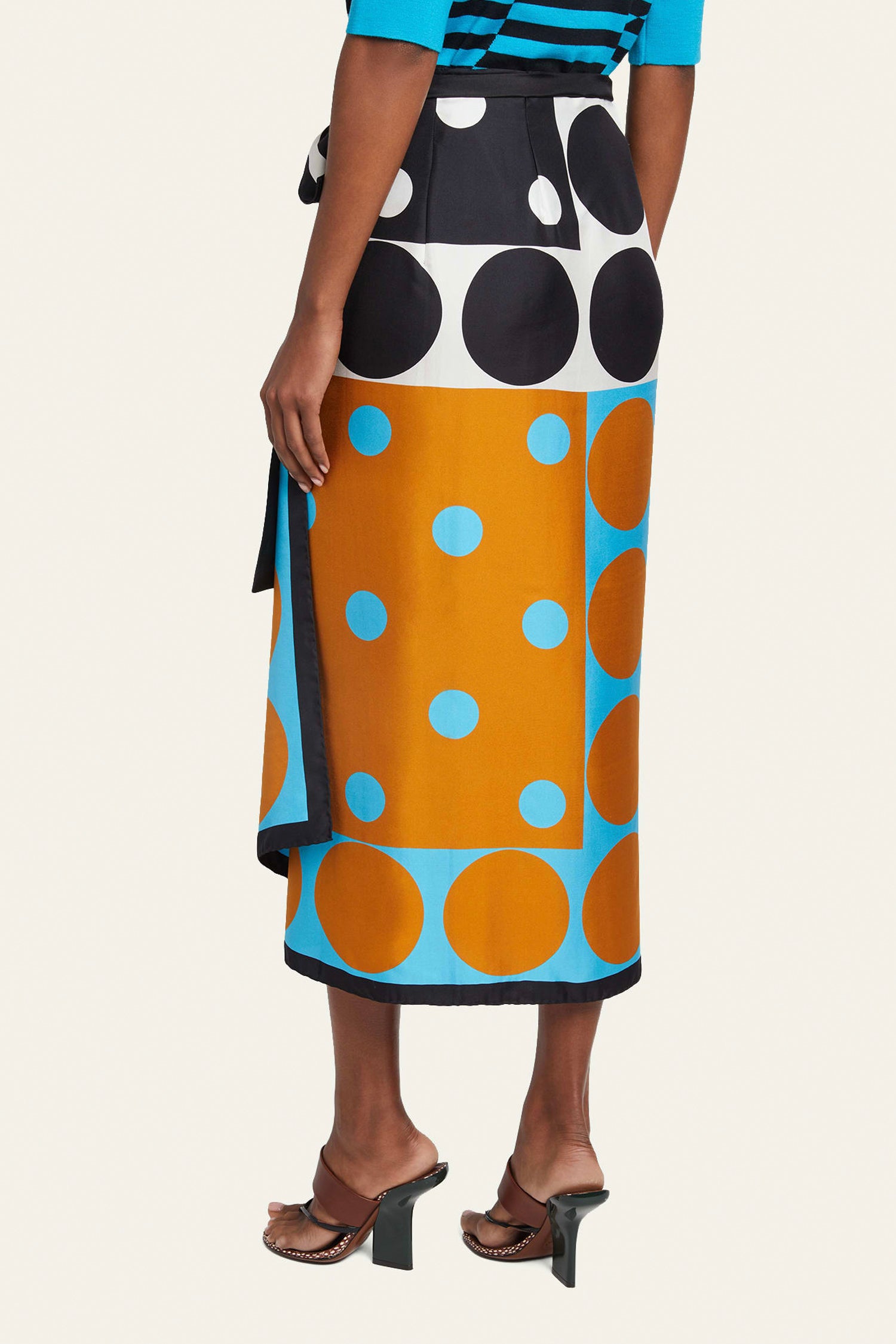 SCARFY LONG WRAP SKIRT IN DESSIN D, SS26