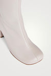 ROUND TOE BOOT IN IVORY, W23