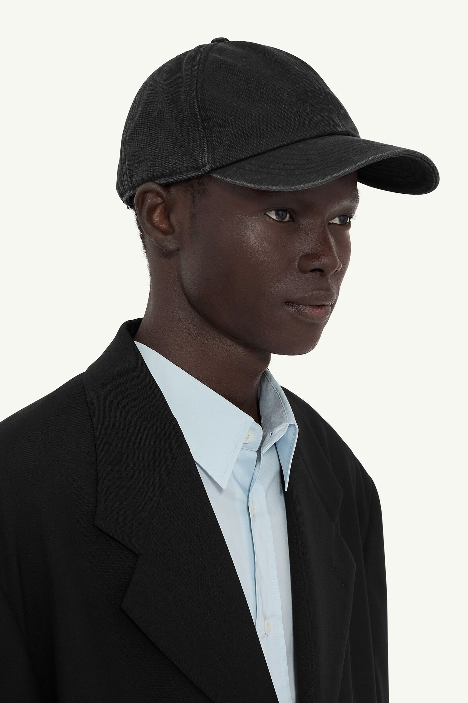 MM6 LOGO HAT IN WASHED BLACK, SS25 - Zambesi Store