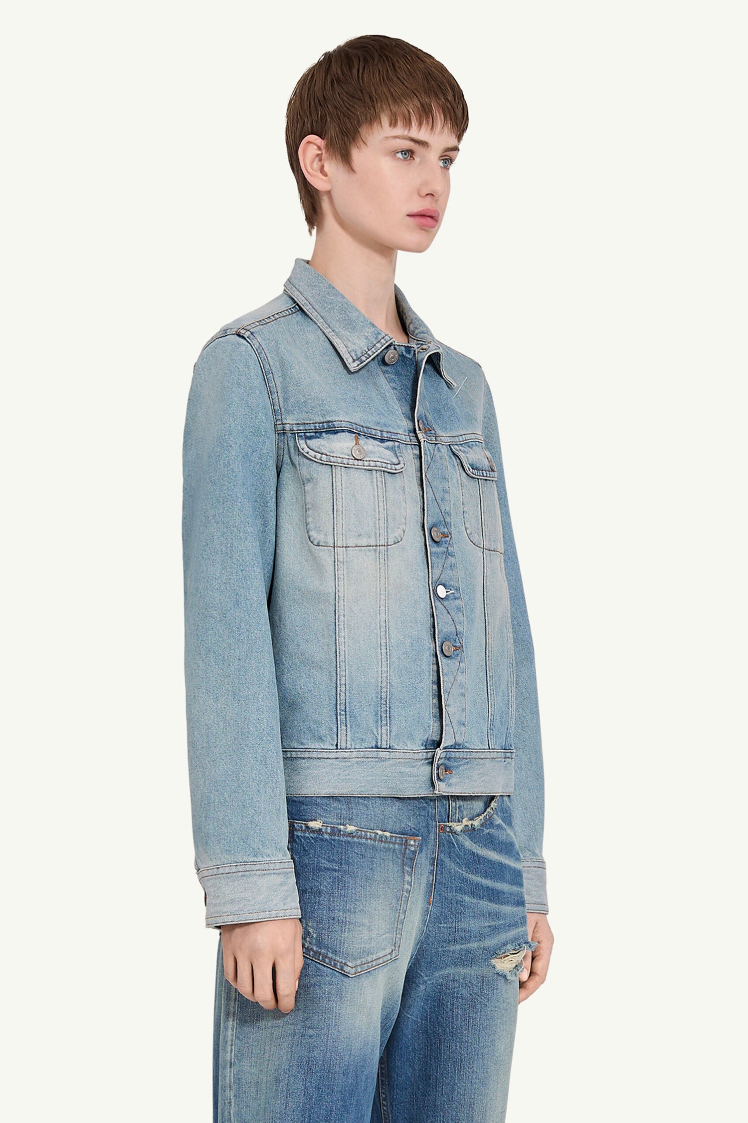 SPLIT BACK DENIM JACKET IN LIGHT BLUE, SS25
