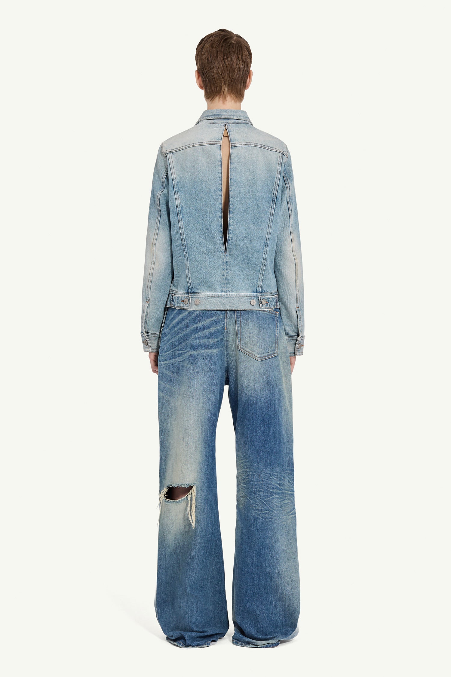 SPLIT BACK DENIM JACKET IN LIGHT BLUE, SS25