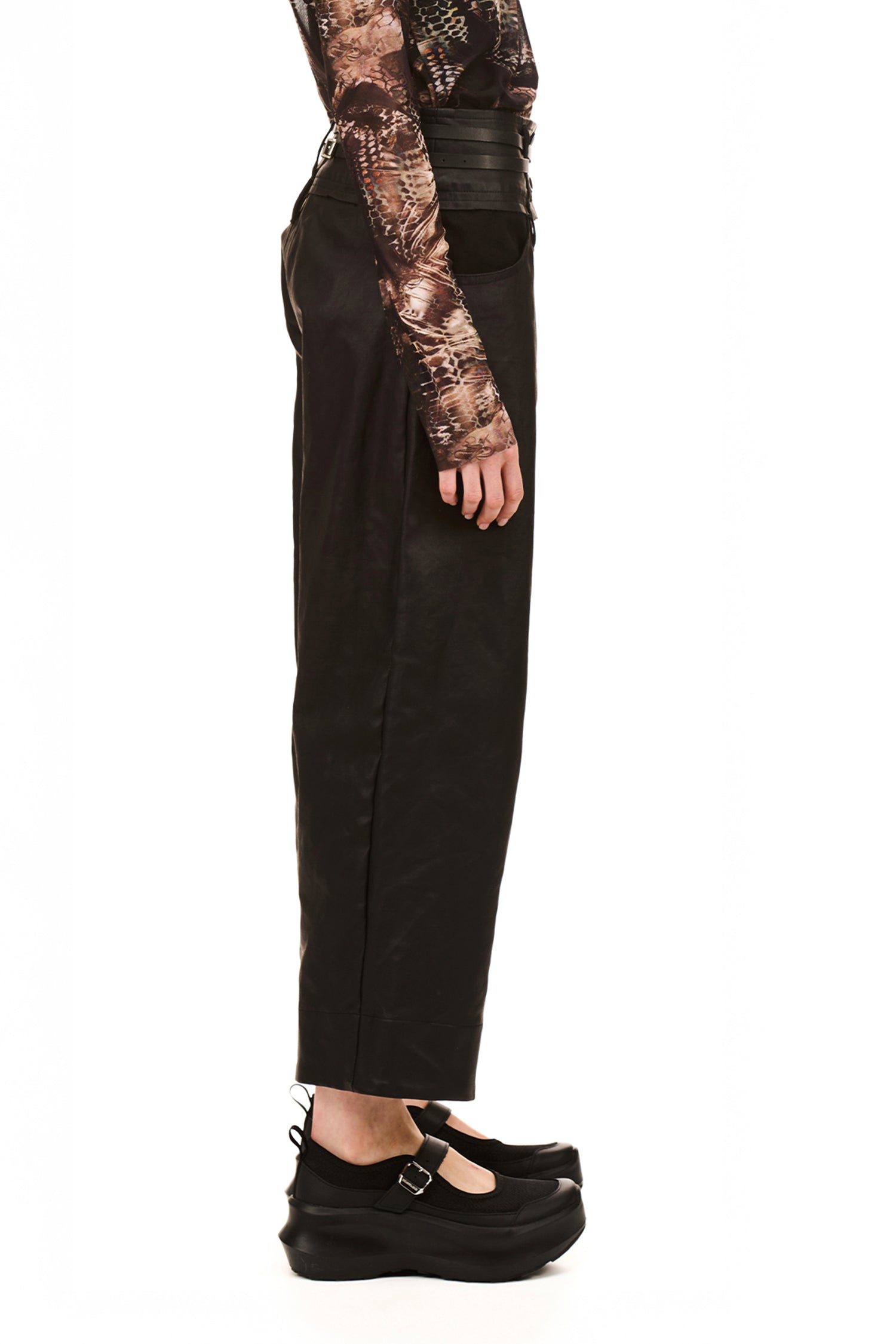 NOVEL TROUSER IN BLACKISH, SS26