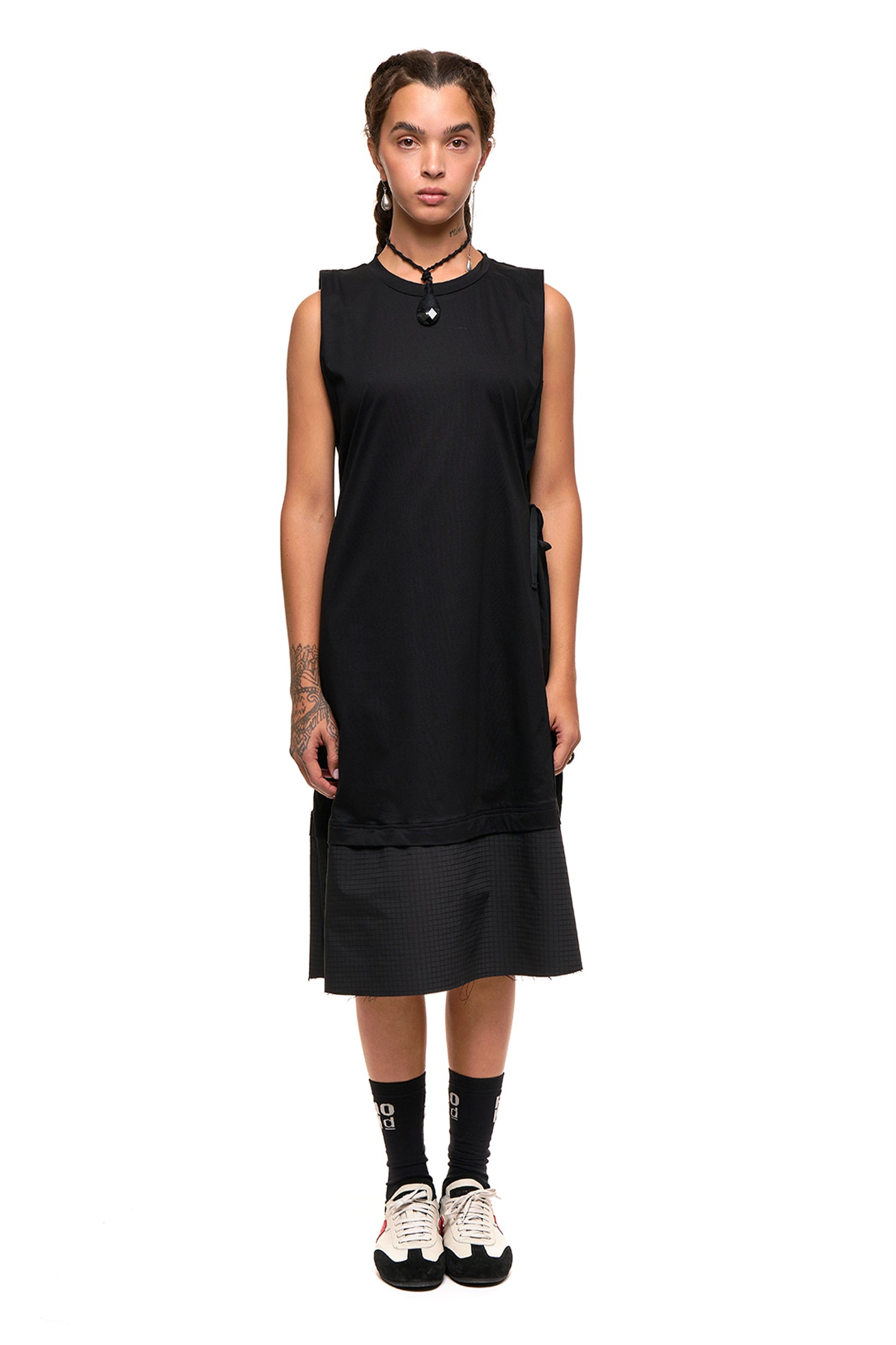 GRID LINE TANK DRESS IN BLACK, SS27