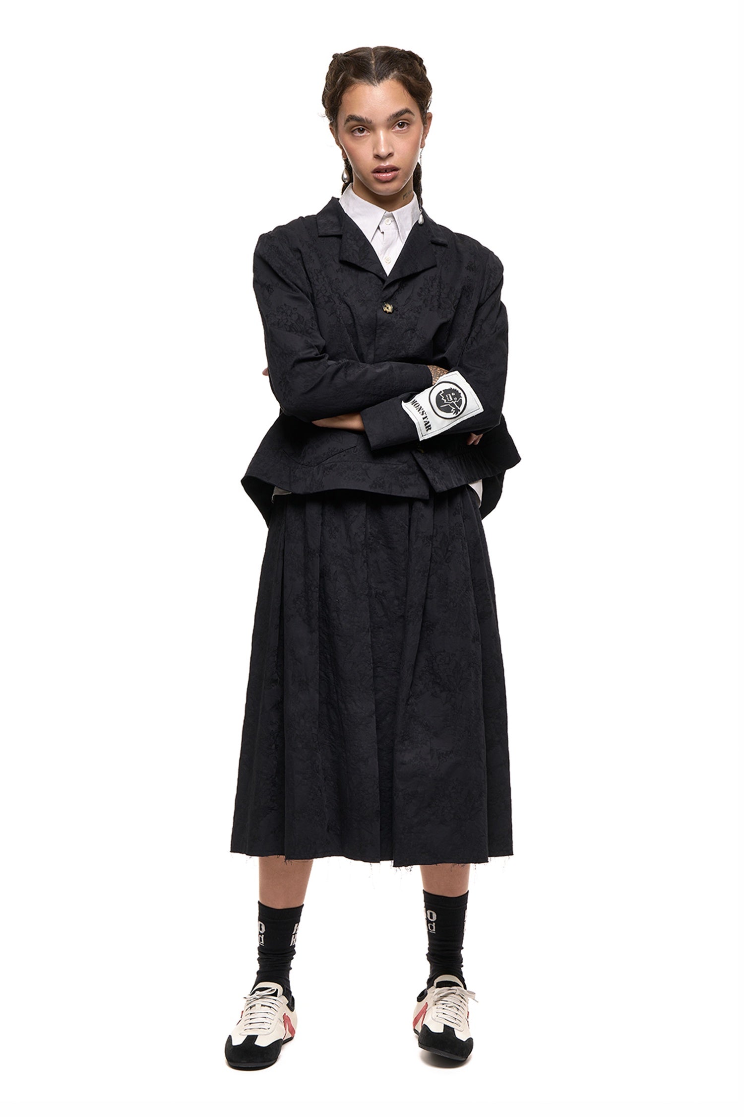 SWING JACKET IN BLACK, SS27