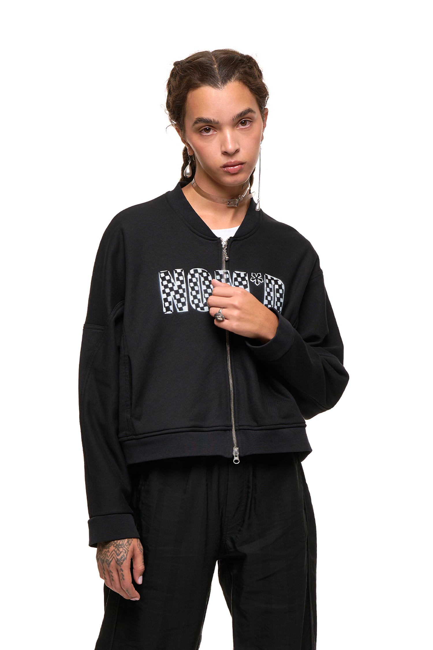 VICTORY BOMBER IN BLACK, SS27