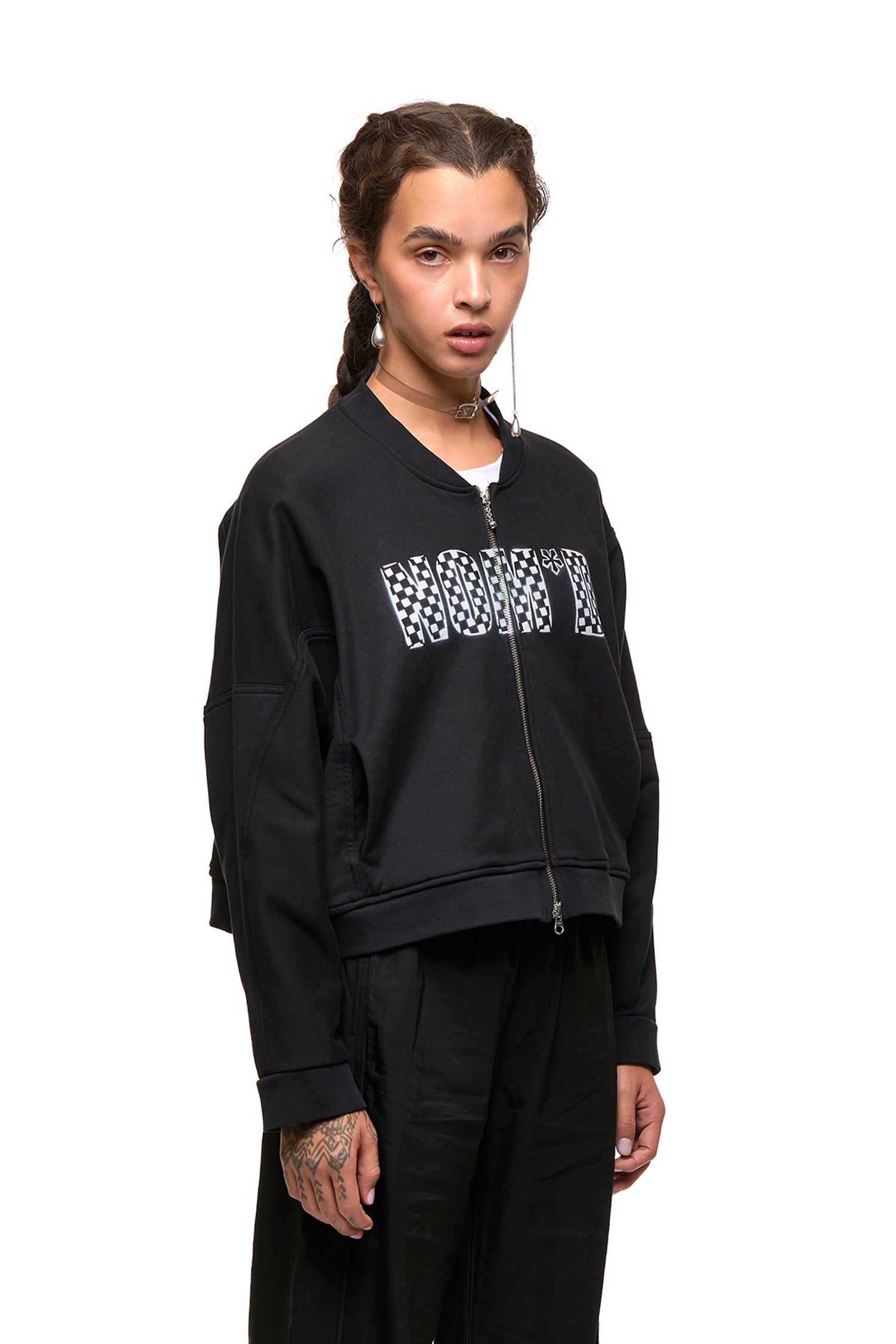 VICTORY BOMBER IN BLACK, SS27