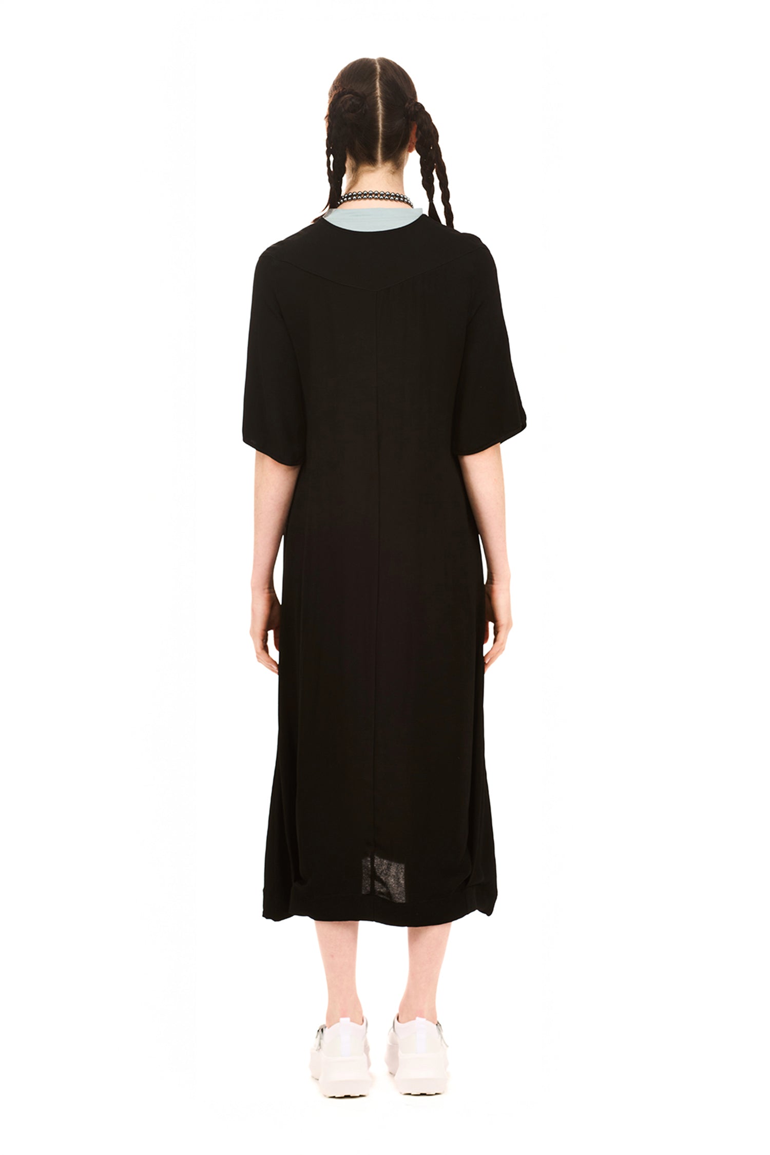 CLASSIC DRESS IN BLACK, SS26