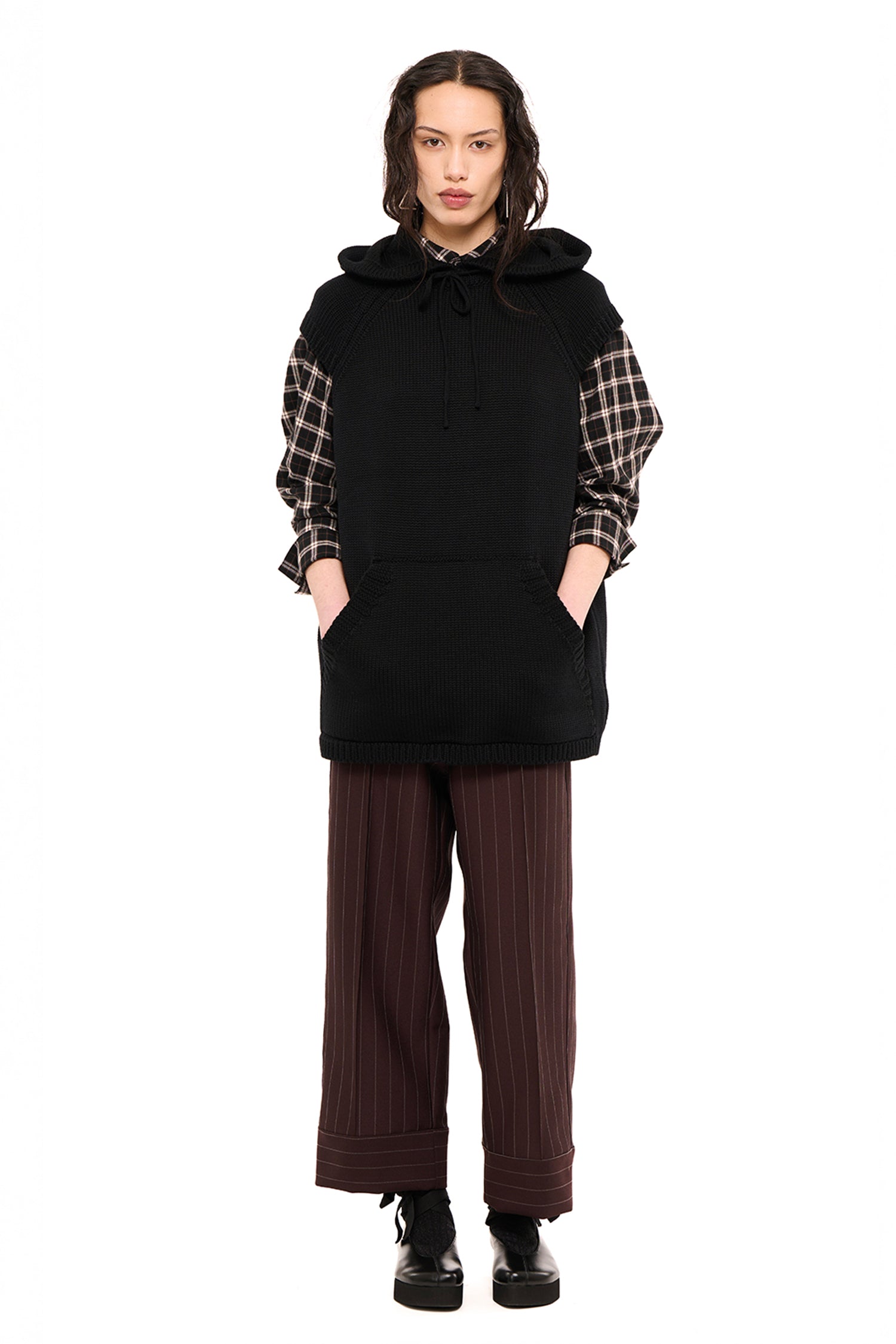 CHILL ZONE HOODIE IN BLACK, AW26