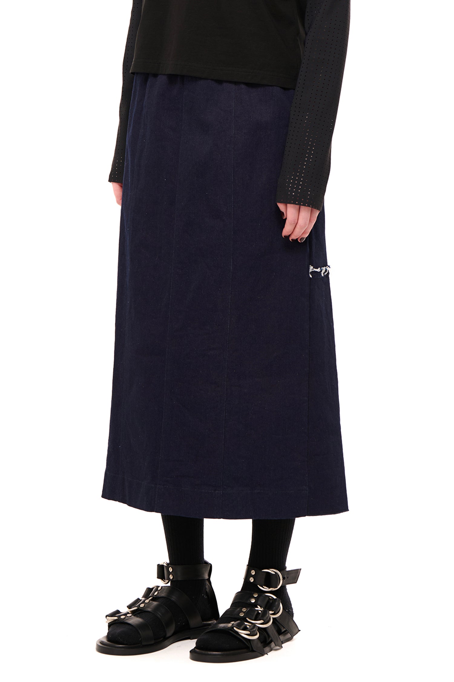 TURNTABLE SKIRT IN INDIGO, AW26