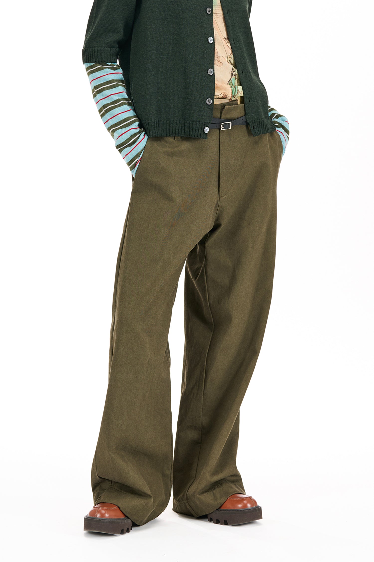 SAUNTER TROUSER IN KHAKI, W25