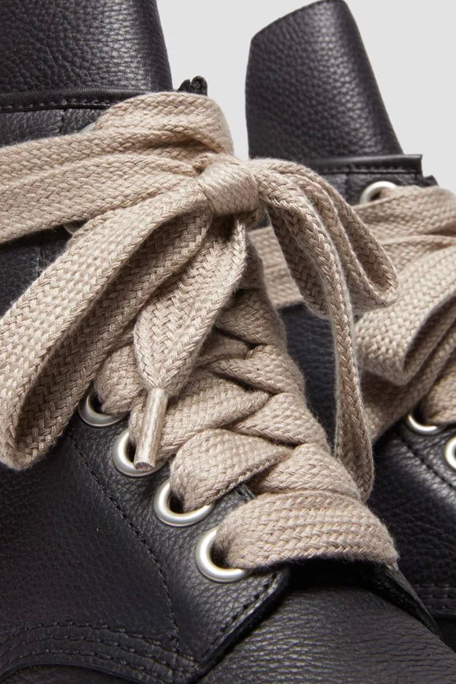 RICK OWENS X DR MARTENS JUMBO LACE BOOT IN BLACK