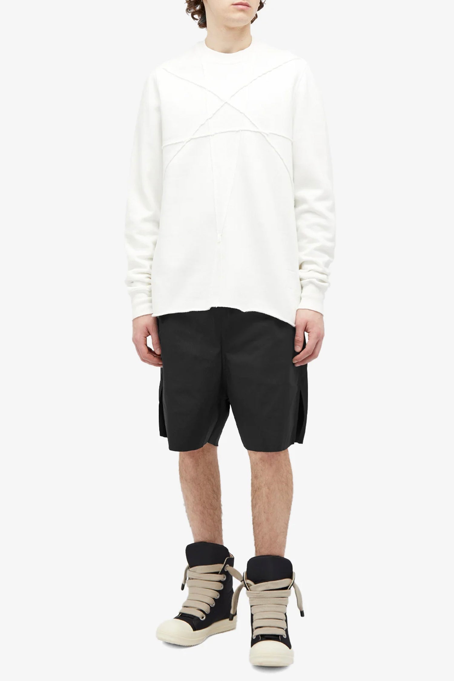 LONG COTTON SHORTS IN BLACK, SS24