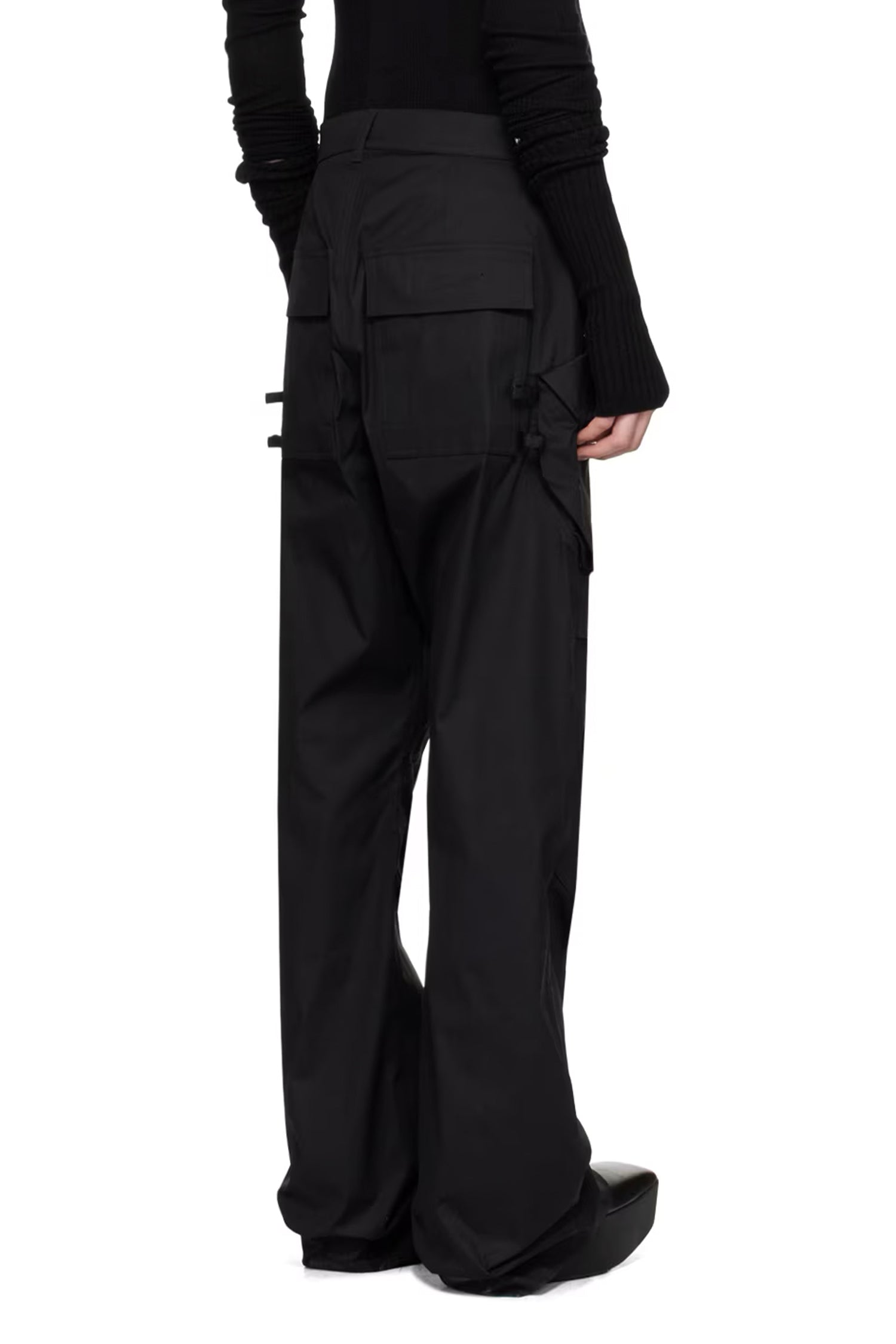 STEFAN CARGO IN BLACK, SS24