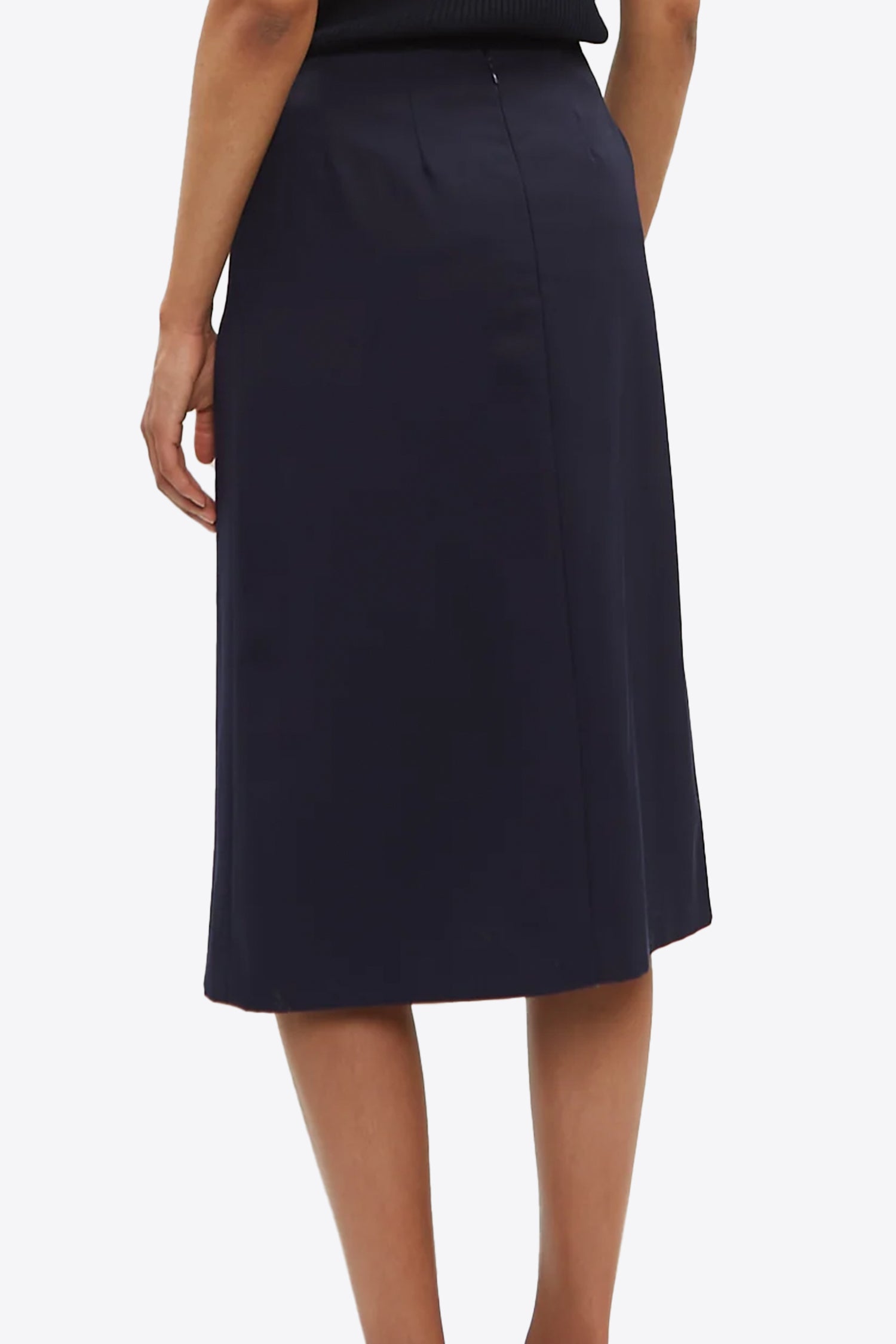 SHELL SKIRT IN NAVY, SS24