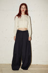FITTED CROPPED CARDIGAN IN CREAM, AW23