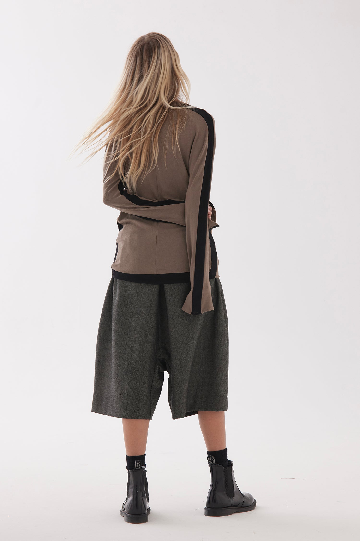 RHYTHM IN BISCOTTI, W25