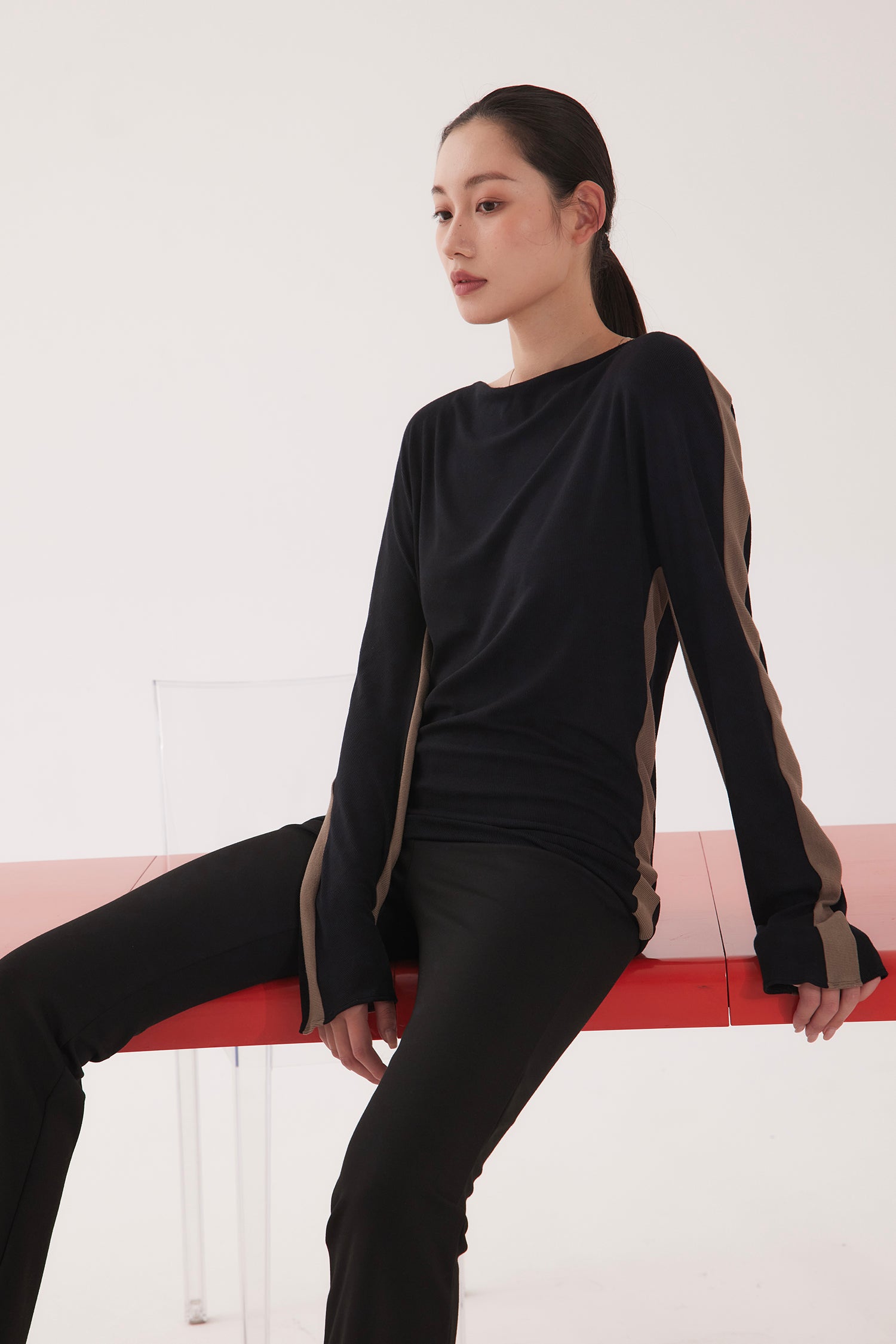 RHYTHM IN LICORICE, W25