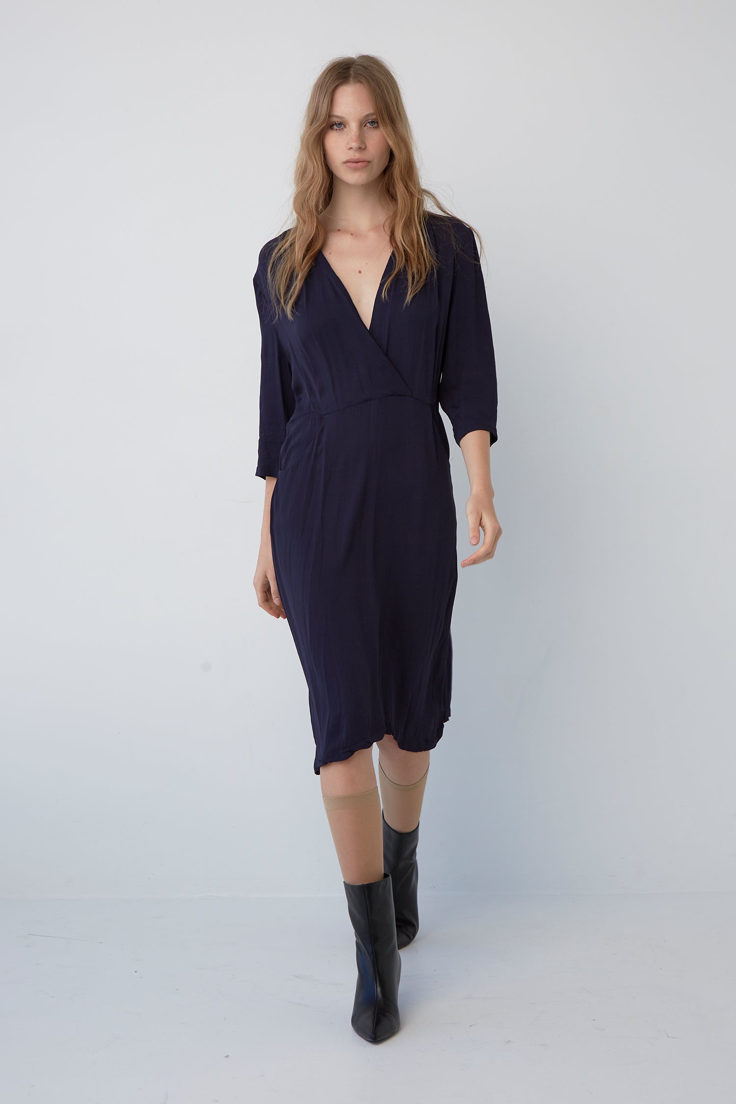 VINTAGE IN LAPIS, S24