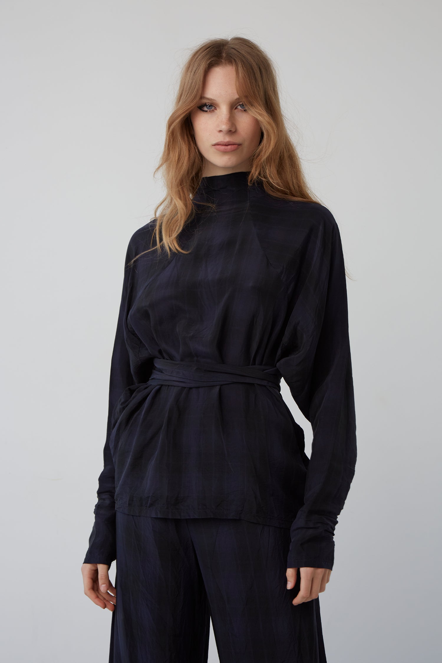 BATWOMAN IN NIGHTWATCH, S24