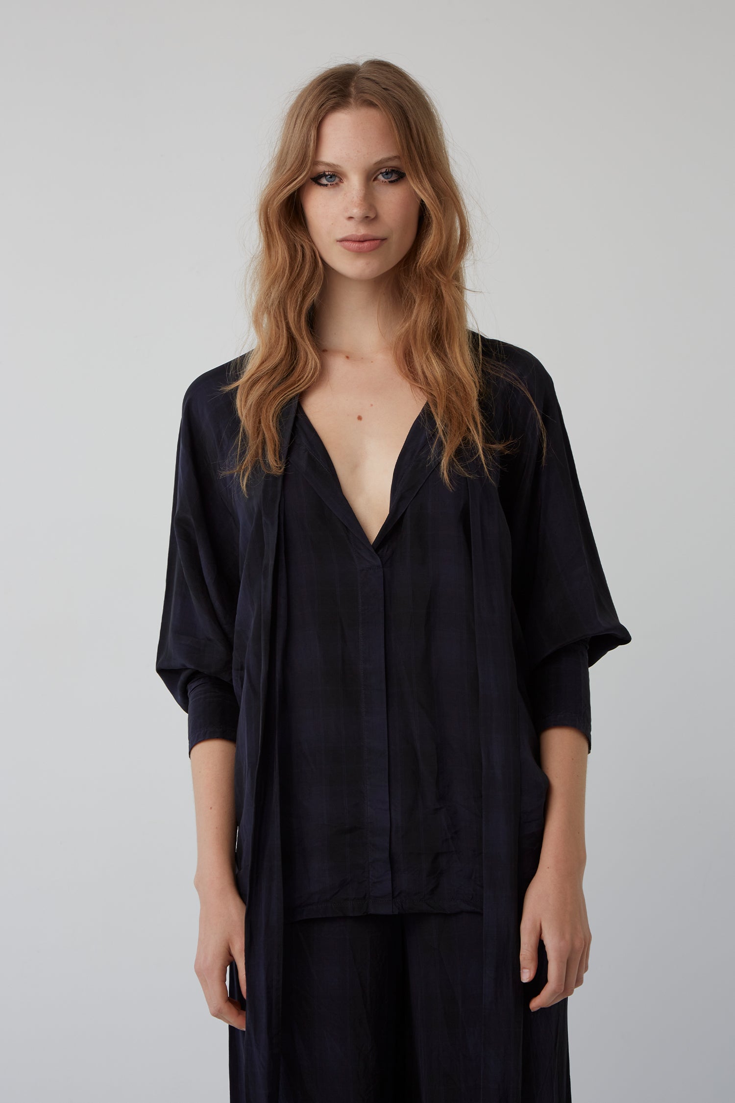 BATWOMAN IN NIGHTWATCH, S24