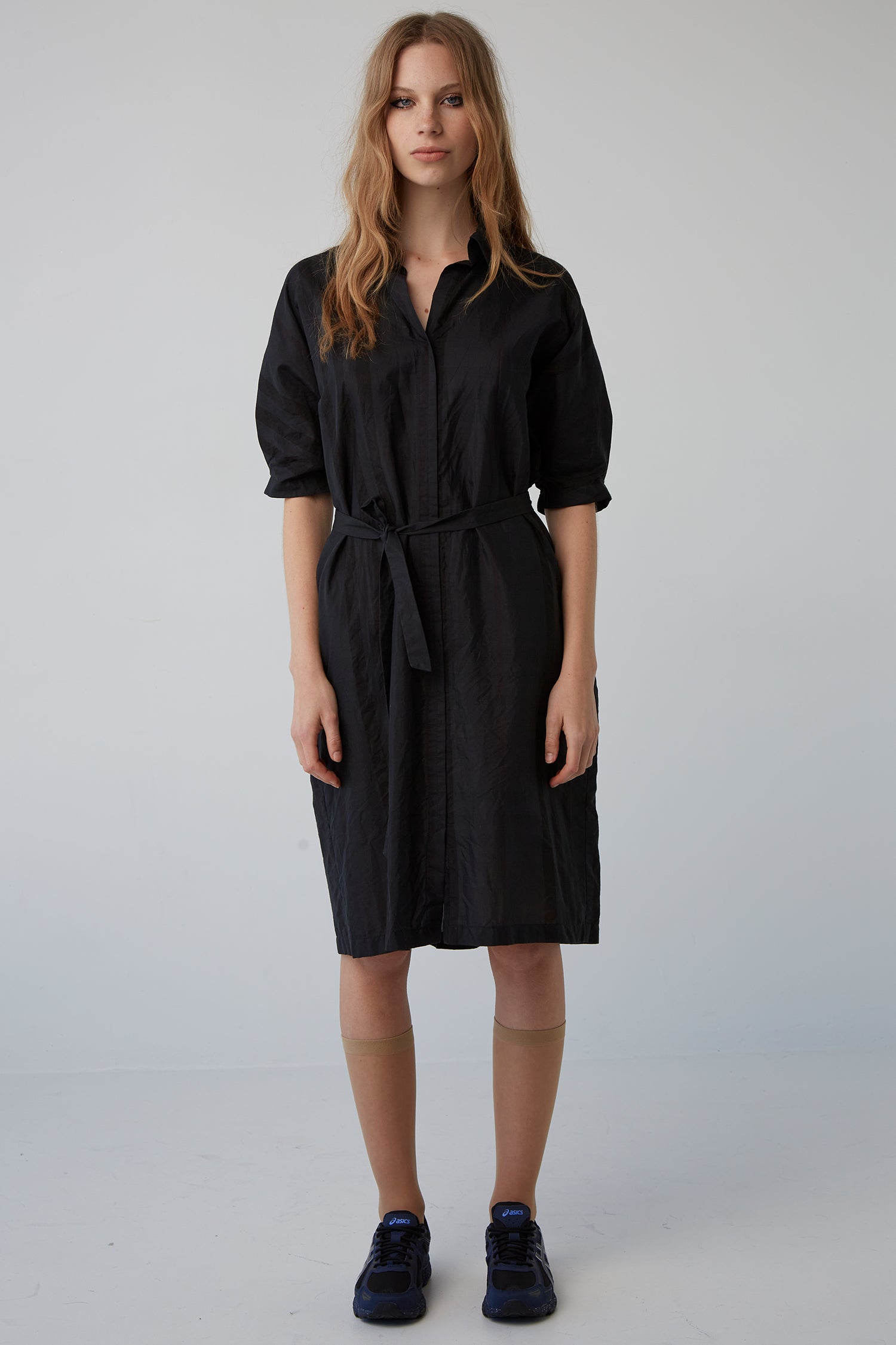 STITCHED IN BLACKSCREEN, S24