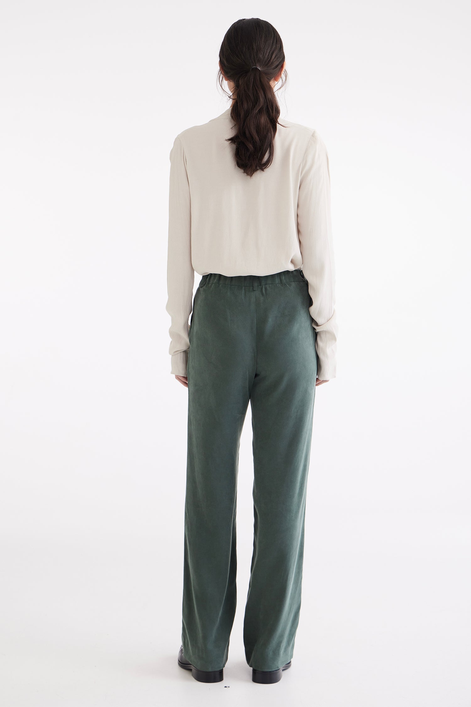 WIDE TROUSER IN GREENSTONE, S25