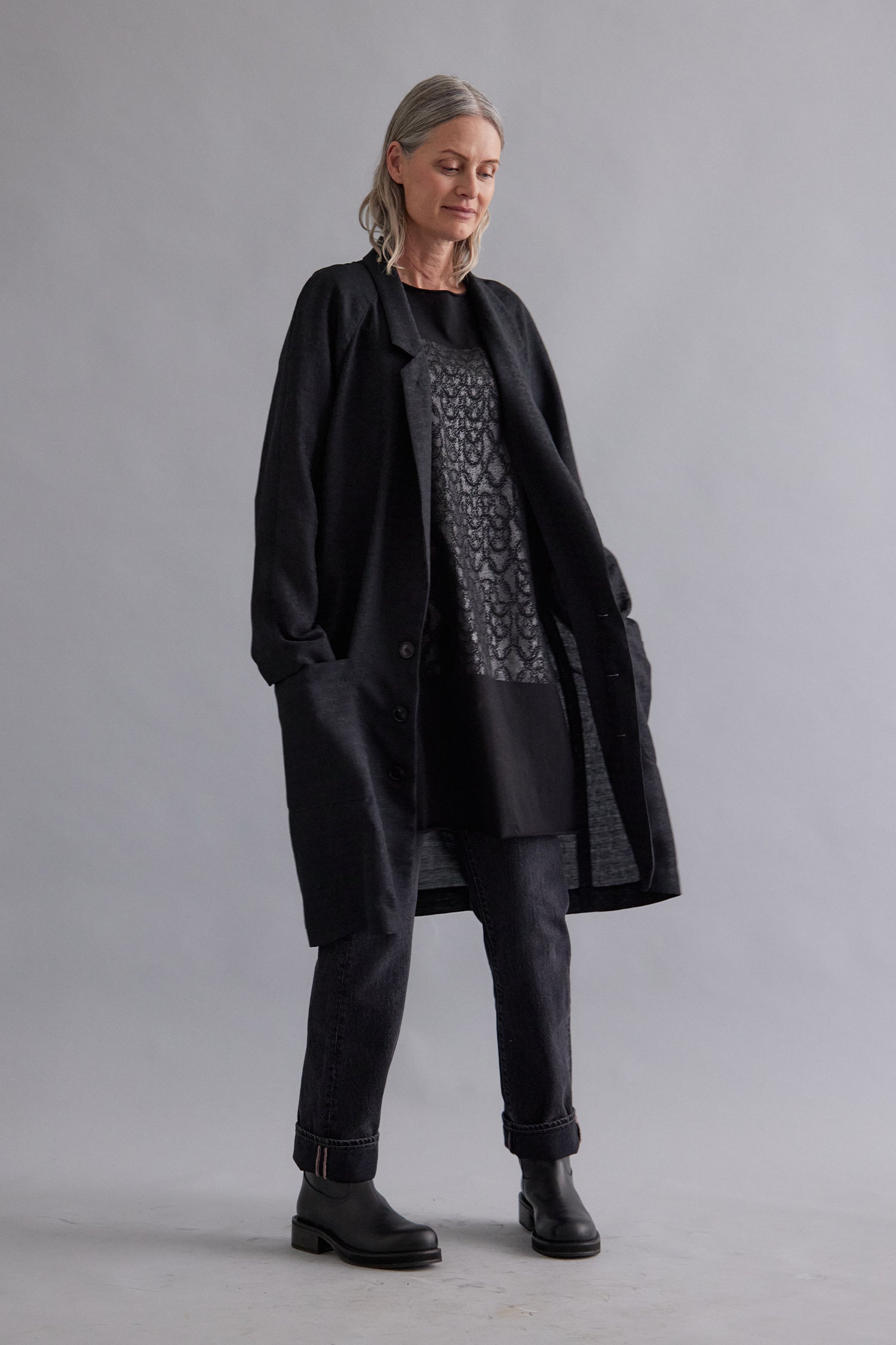 CHAINMAIL LONG TEE IN BLACK/BLACK, SS26