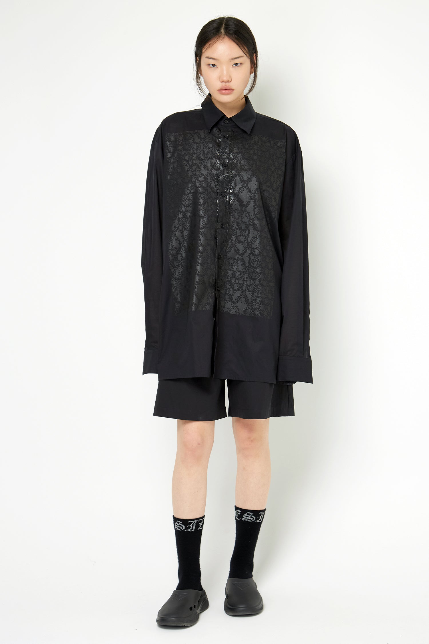 CHRONICLE IN BLACK (UNISEX), SS26