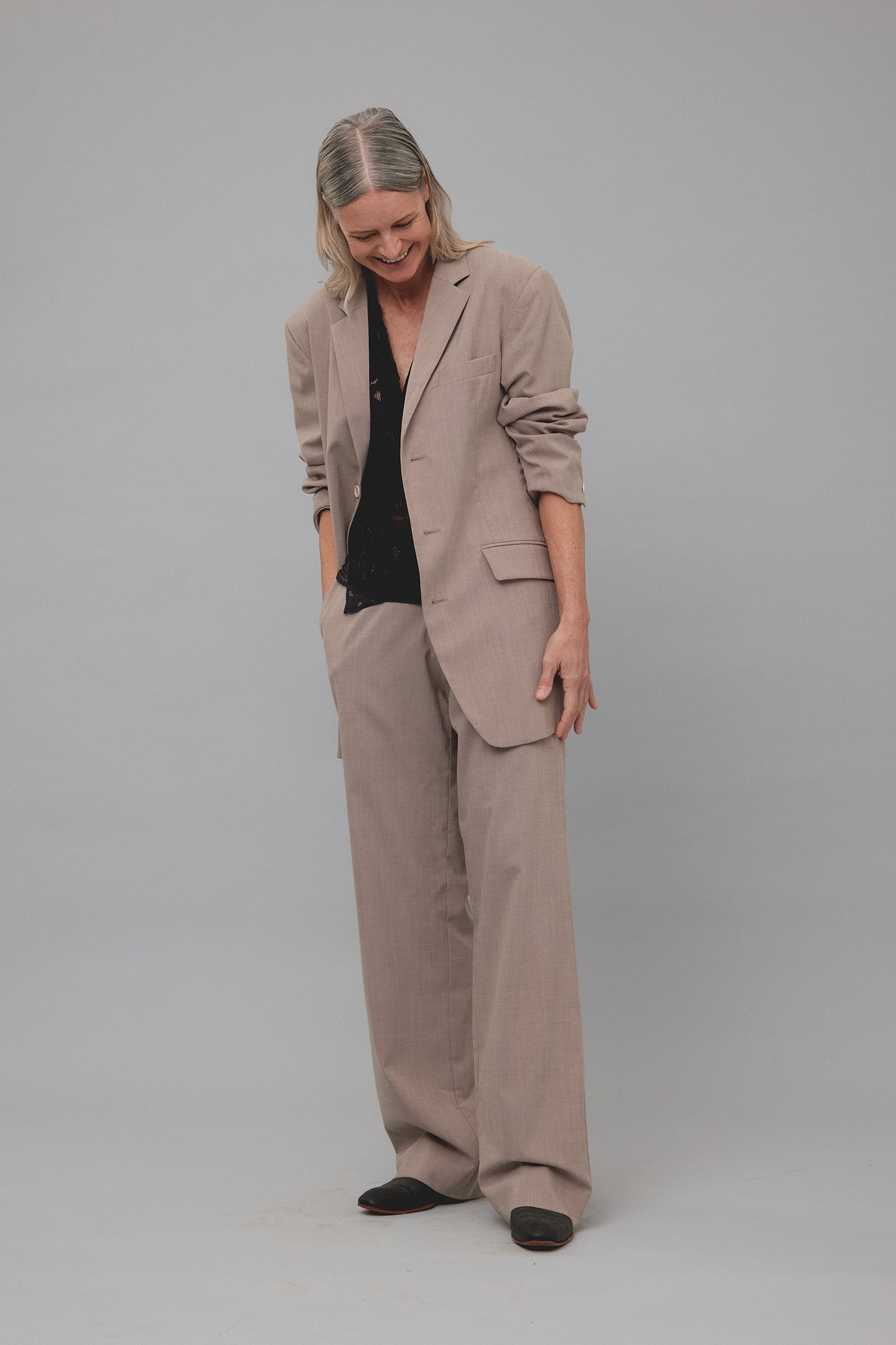 THE DIRECTOR IN MUSHROOM(UNISEX),SS26