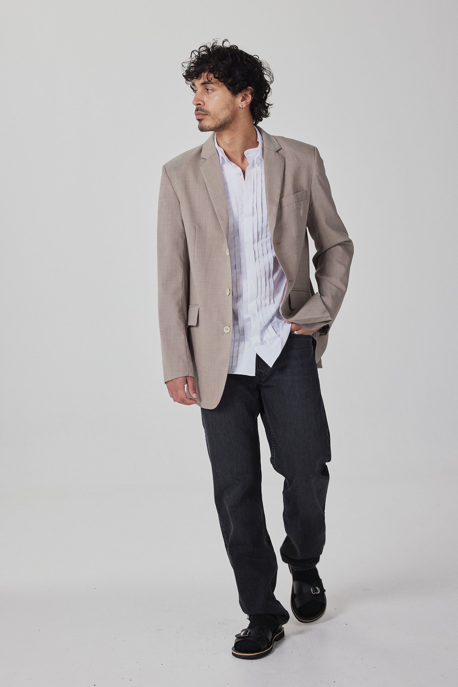 FABLE IN WHITE, SS26