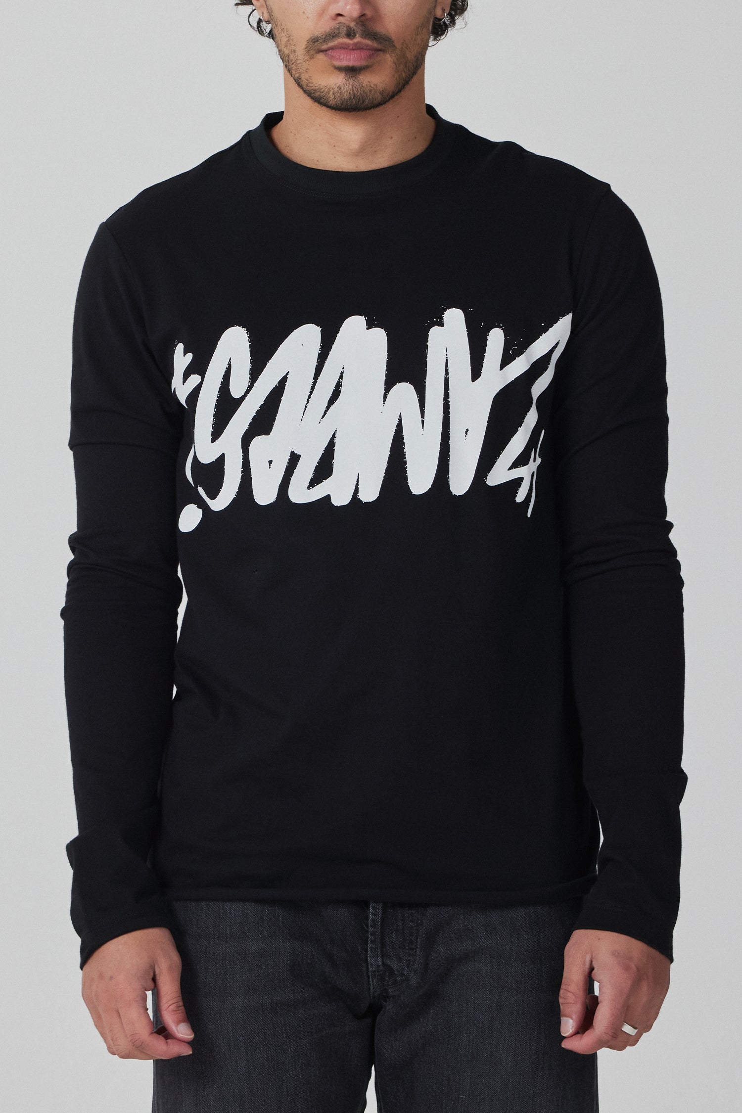 GRAFFITI LONG SLEEVE IN BLACK/WHITE, SS26