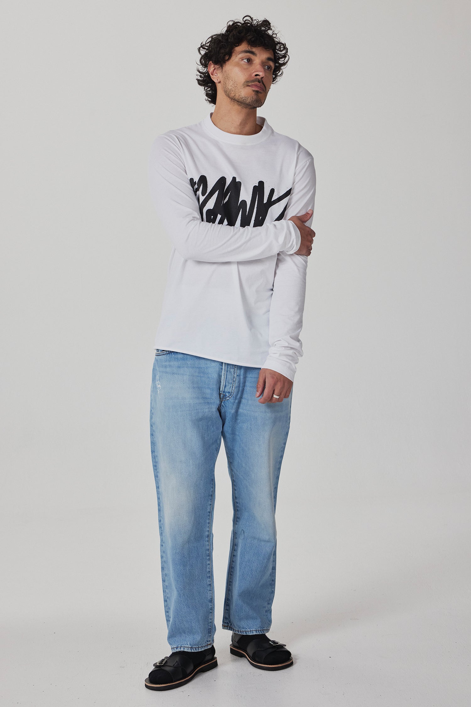 GRAFFITI LONG SLEEVE IN WHITE/BLACK, SS26