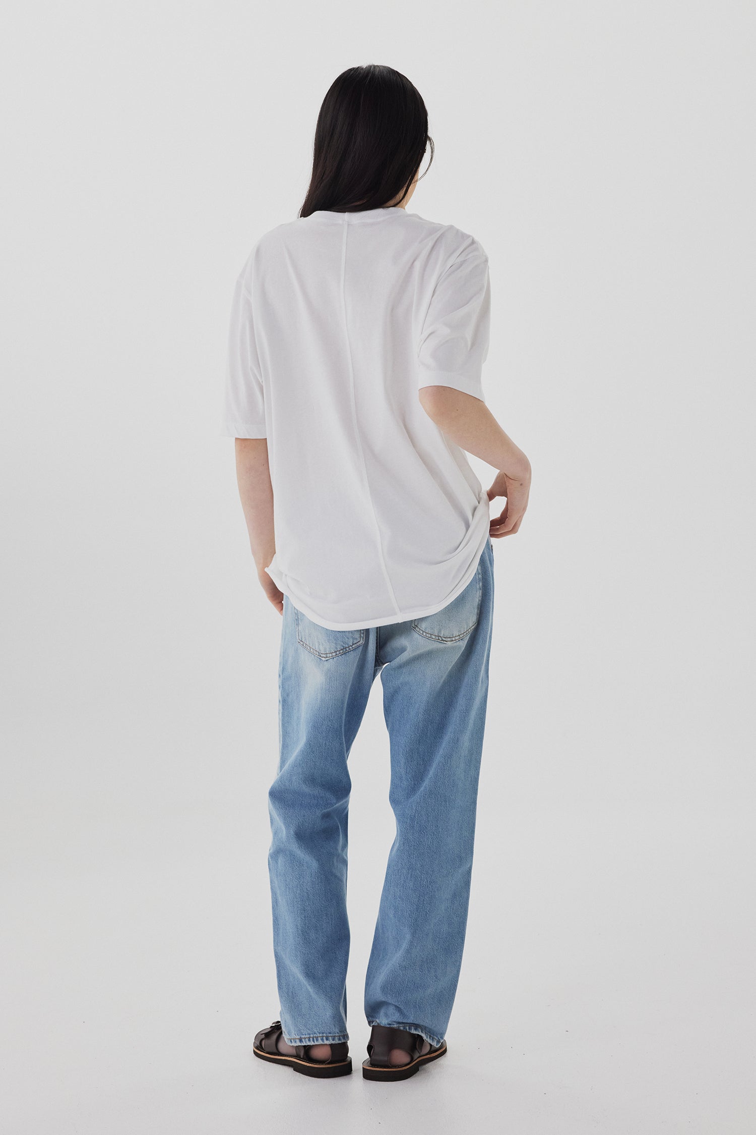 GRAFFITI TEE IN WHITE/BLACK, SS26