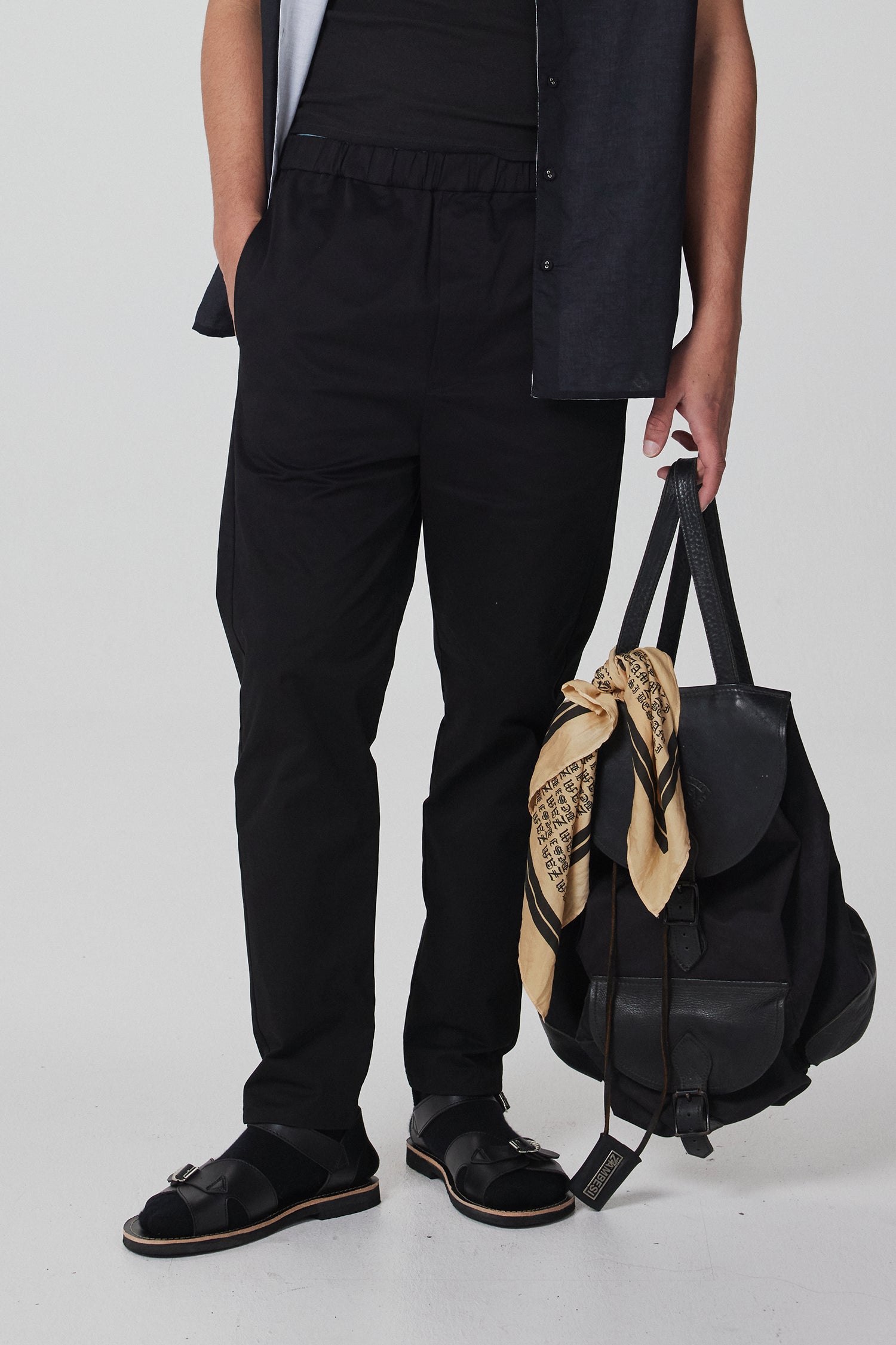 PLAYER IN BLACKOUT, SS26