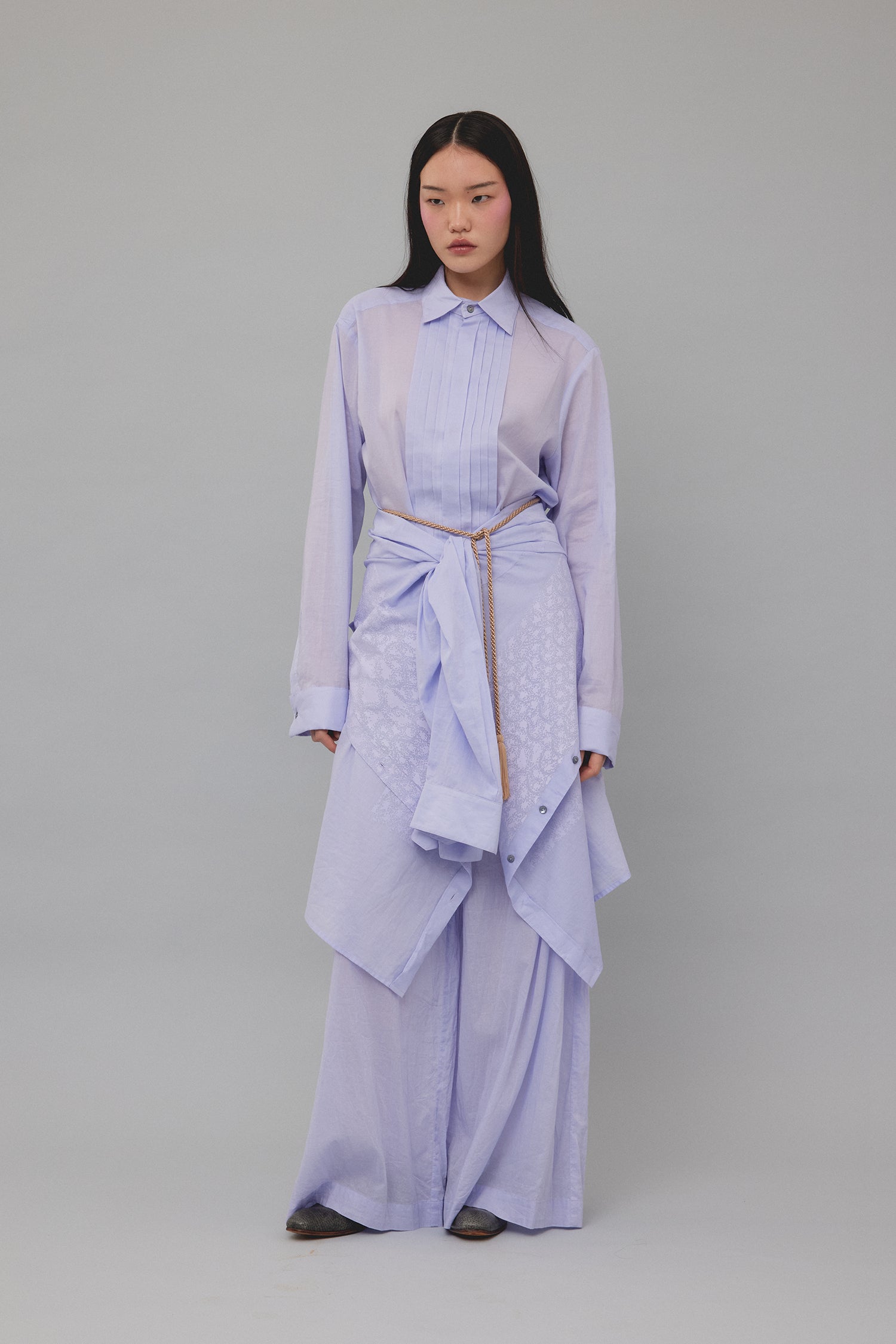 PLAZA IN LILAC, SS26