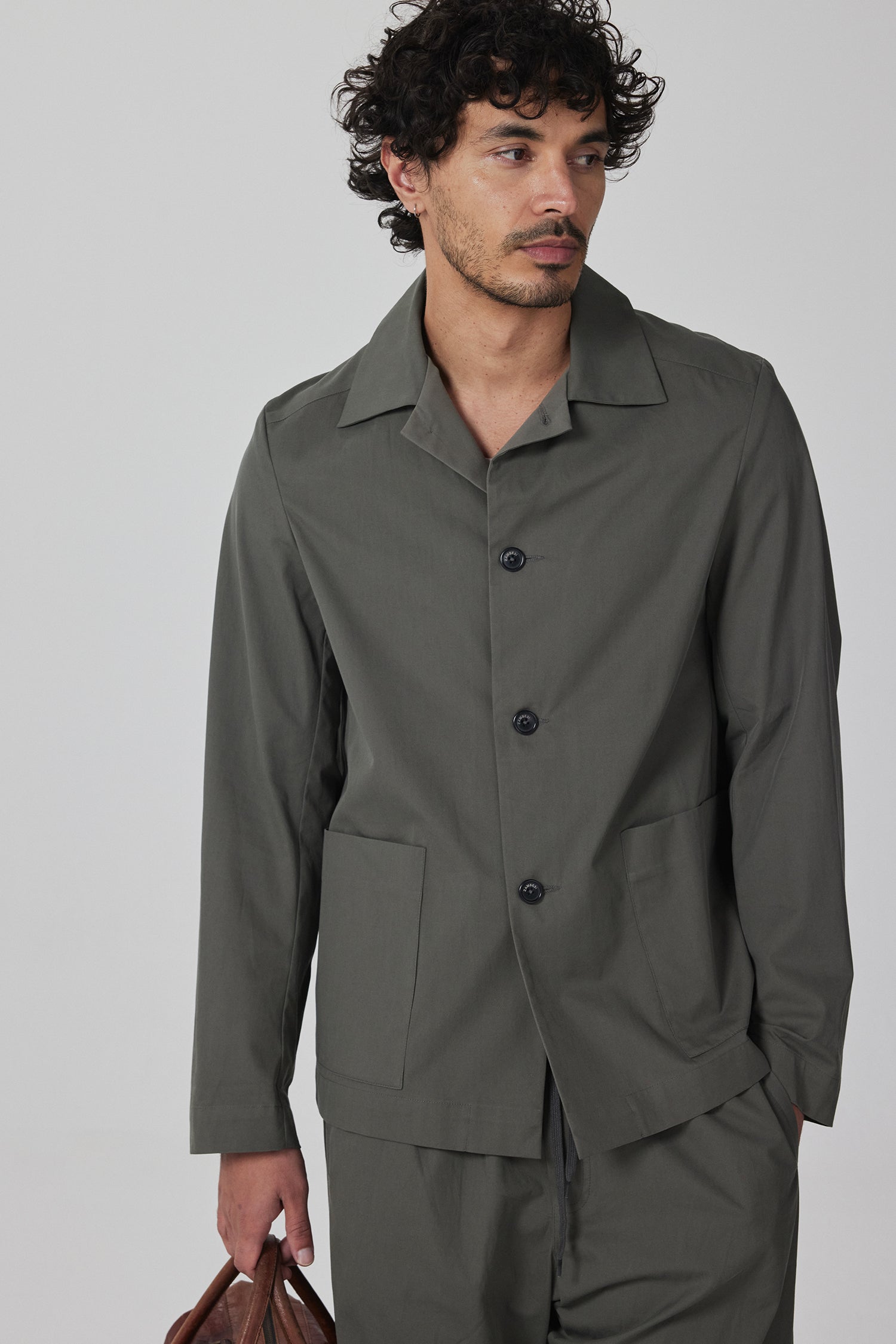 SESSION IN CAPER, SS26