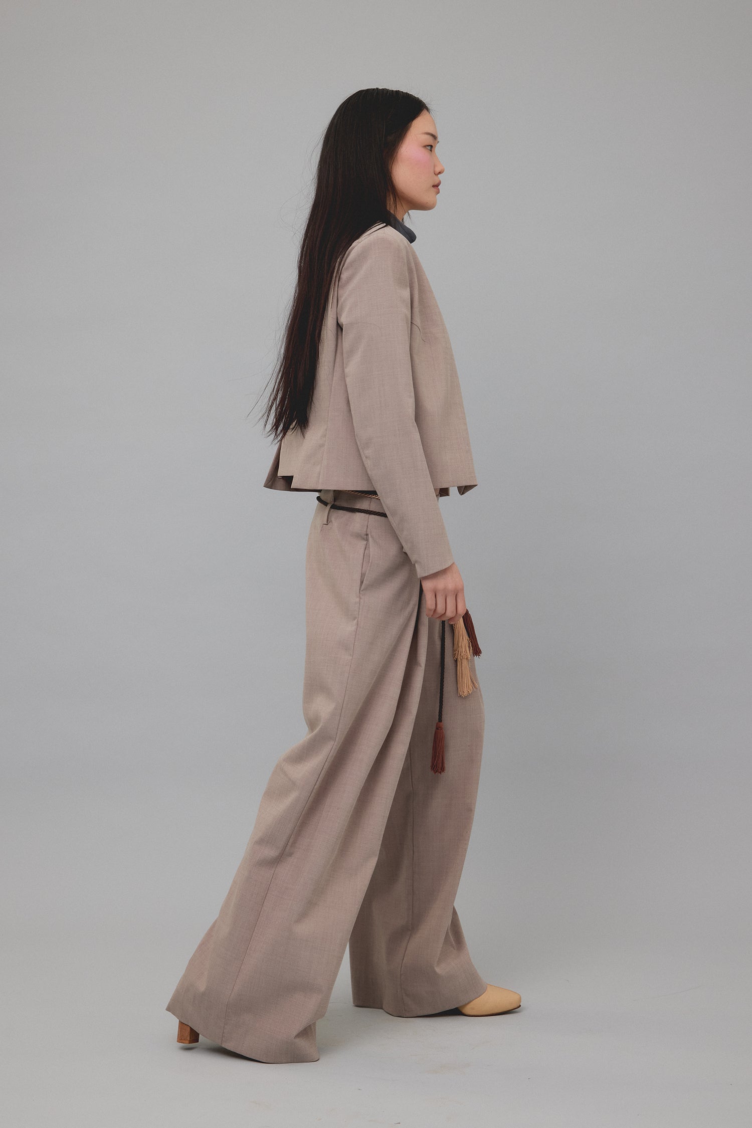 STEP JACKET IN MUSHROOM, SS26