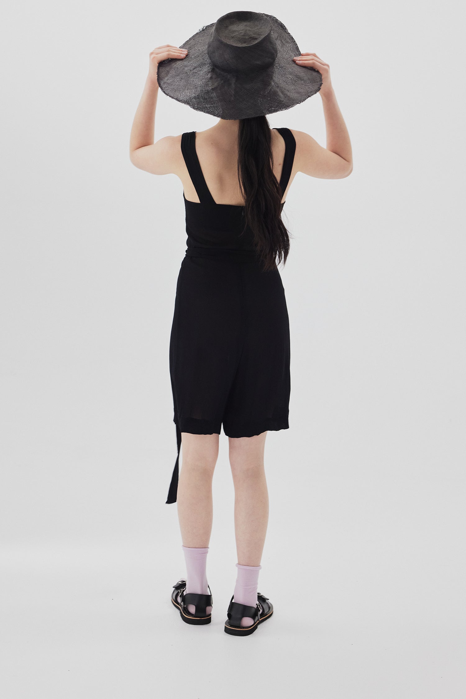 SYNERGY-SHORT IN TRUFFLE, SS26