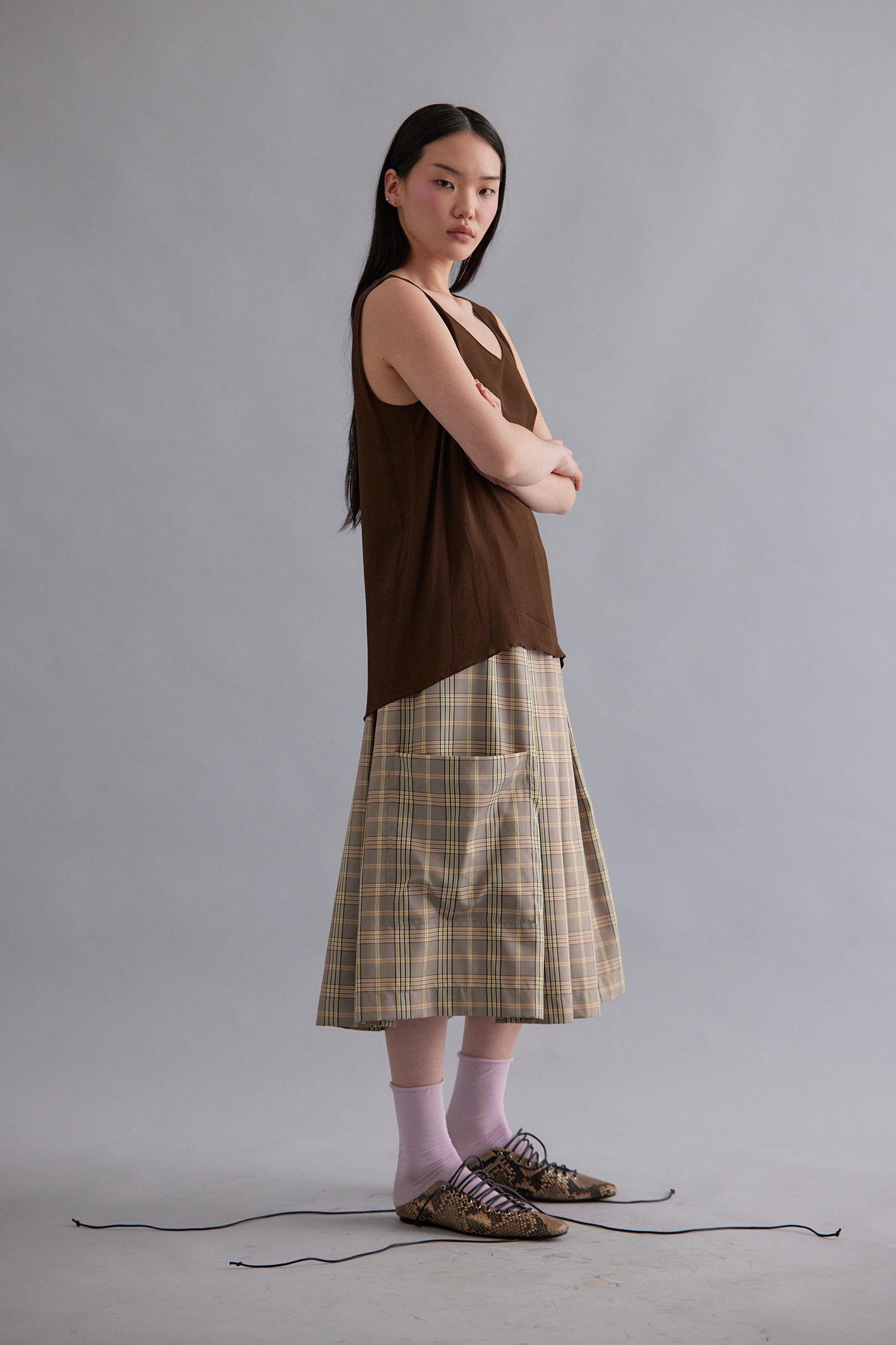 VOLUME IN CROSS ROAD, SS26