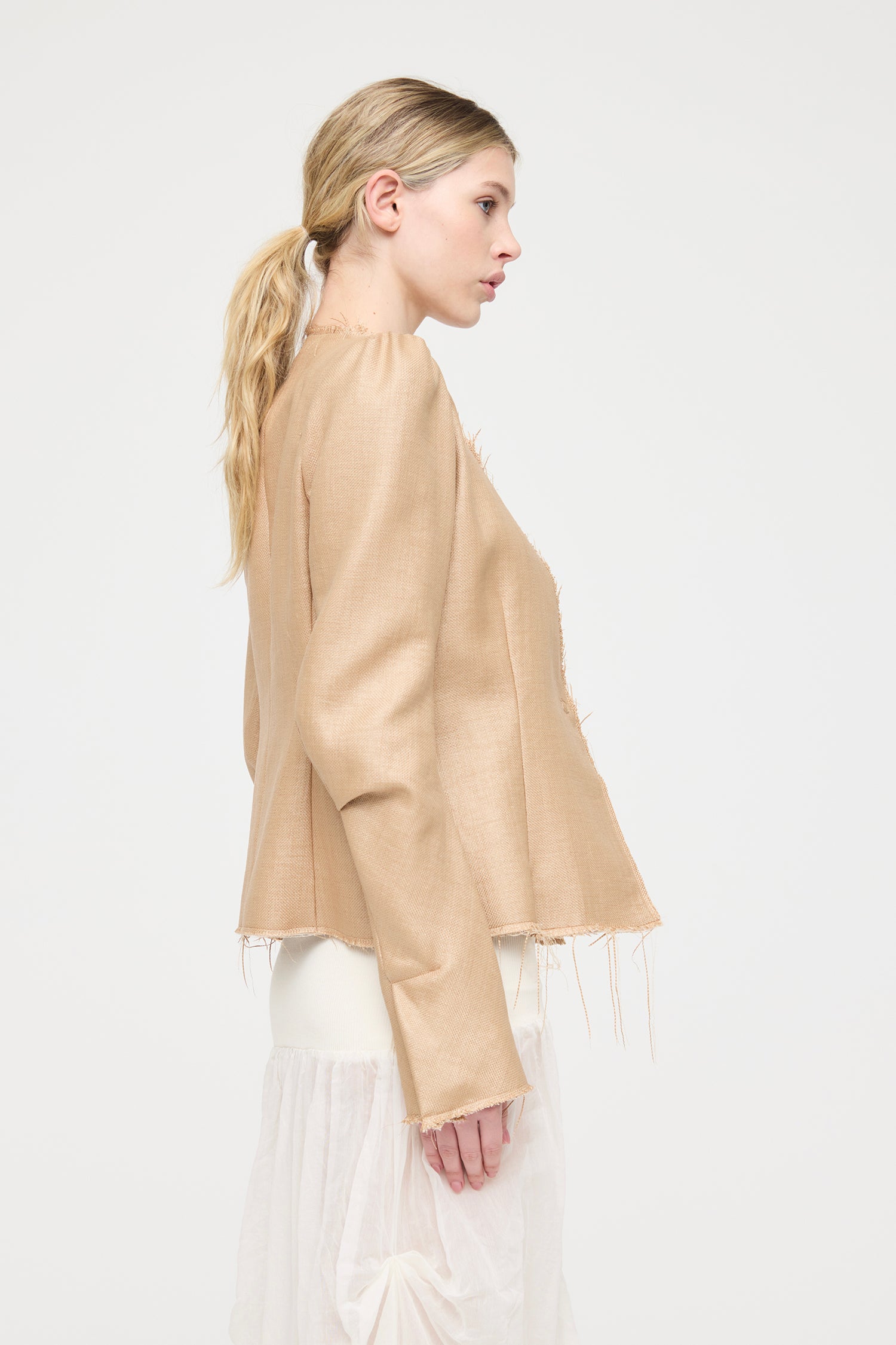 ARTISAN IN RAFFIA, SS27