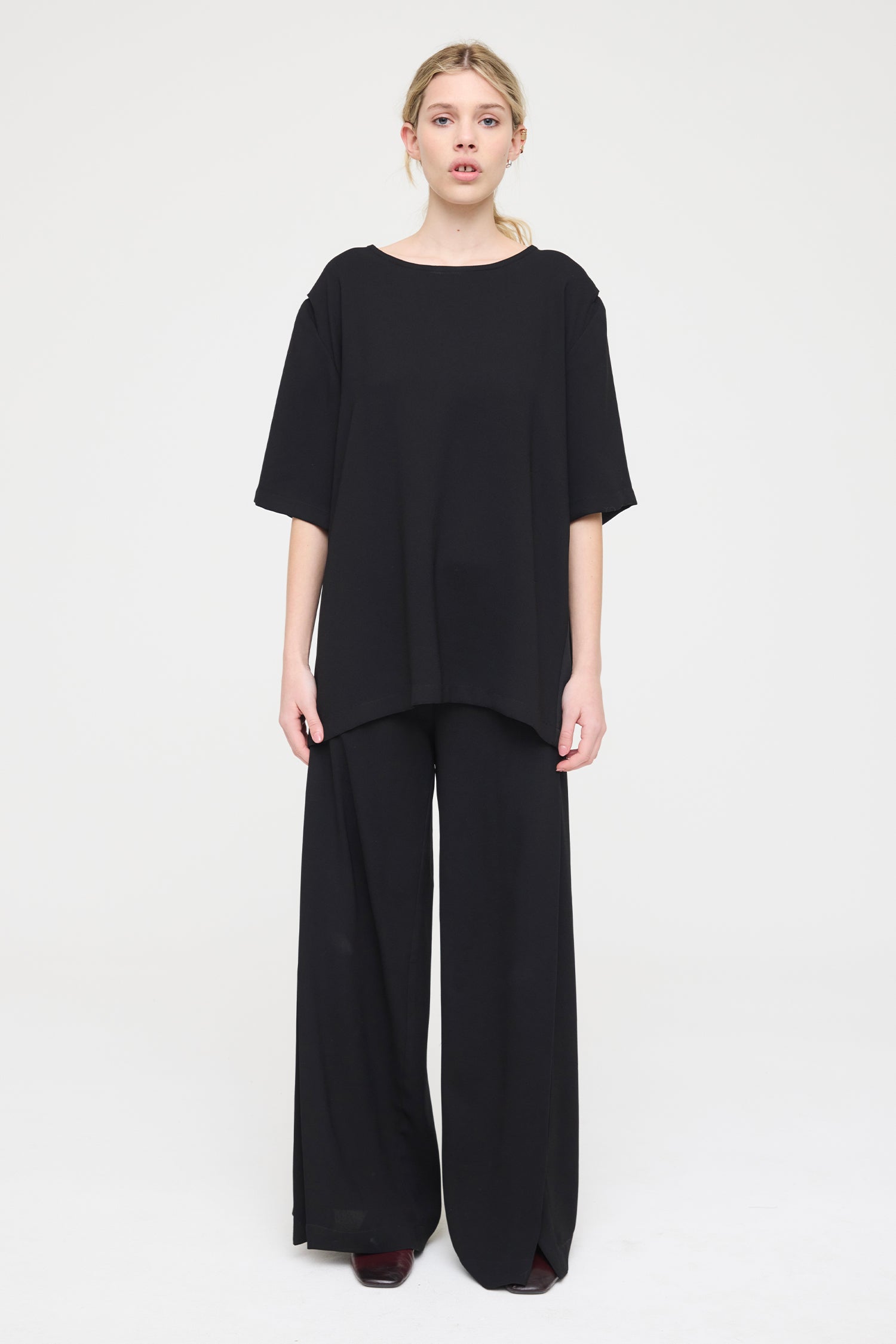 ASPECT IN MIDNIGHT, SS27