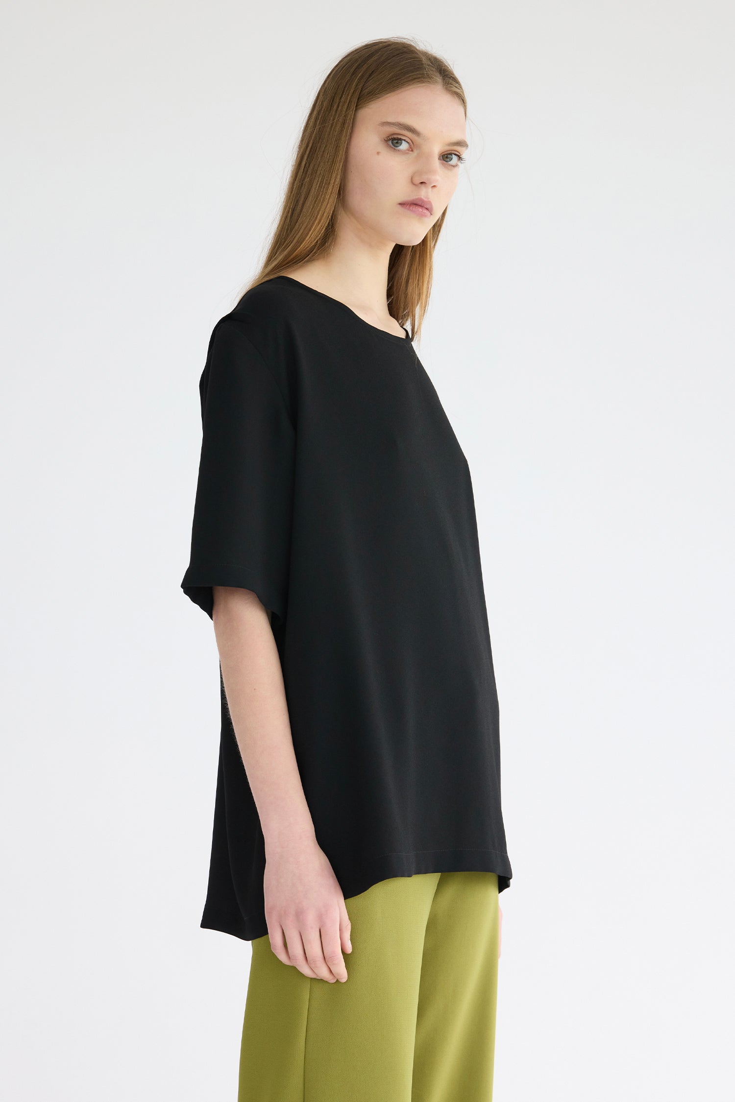 ASPECT IN MIDNIGHT, SS27