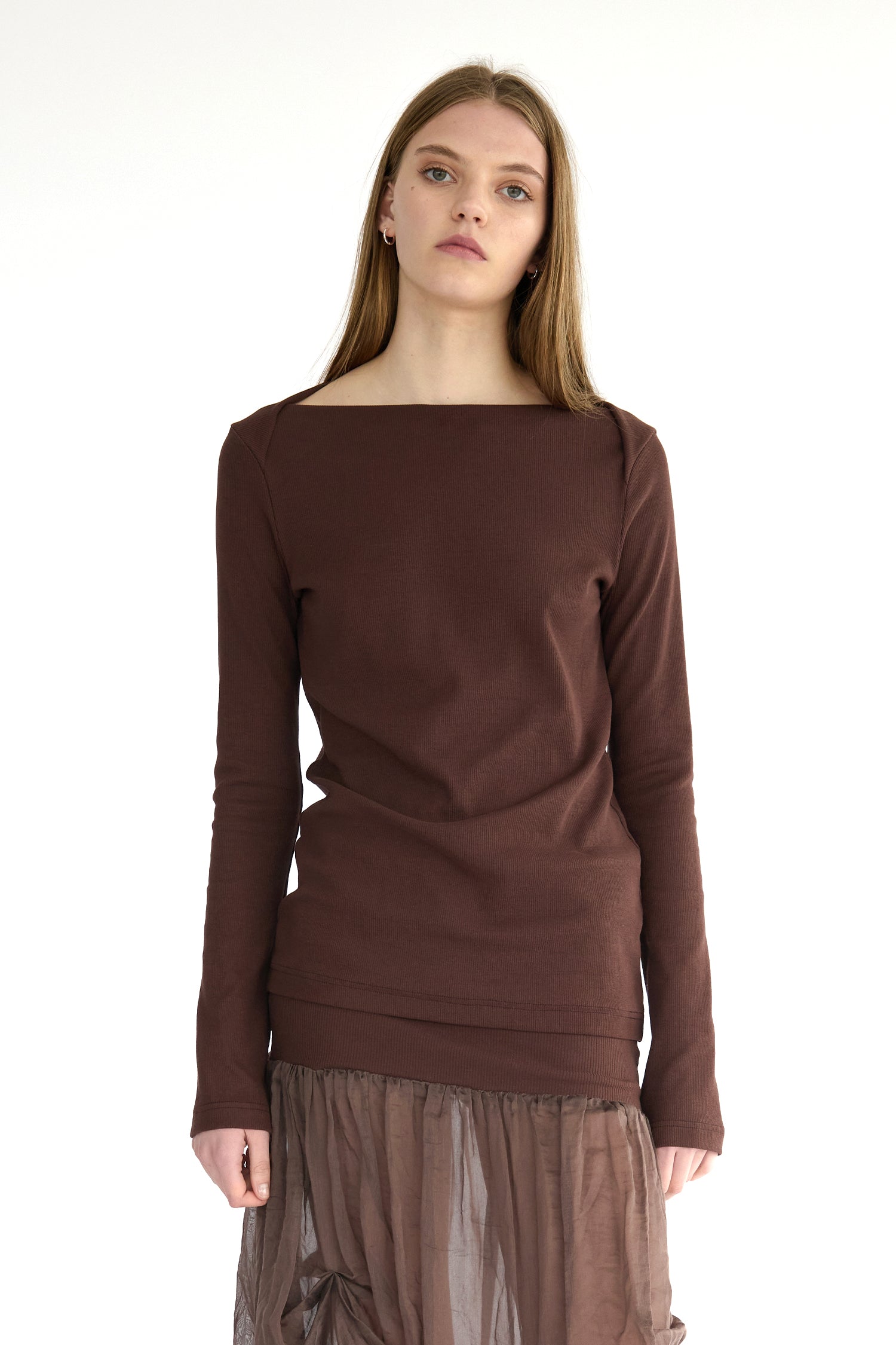DAMSEL IN BROWN, SS27